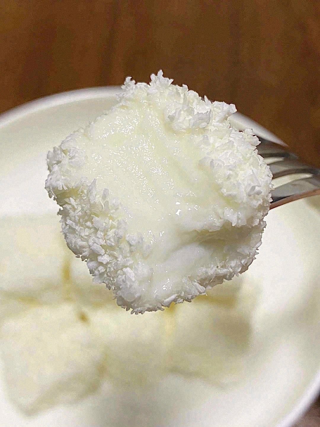 🥥椰丝牛奶小方甜点，一股椰奶香味🥛一个小 配图1