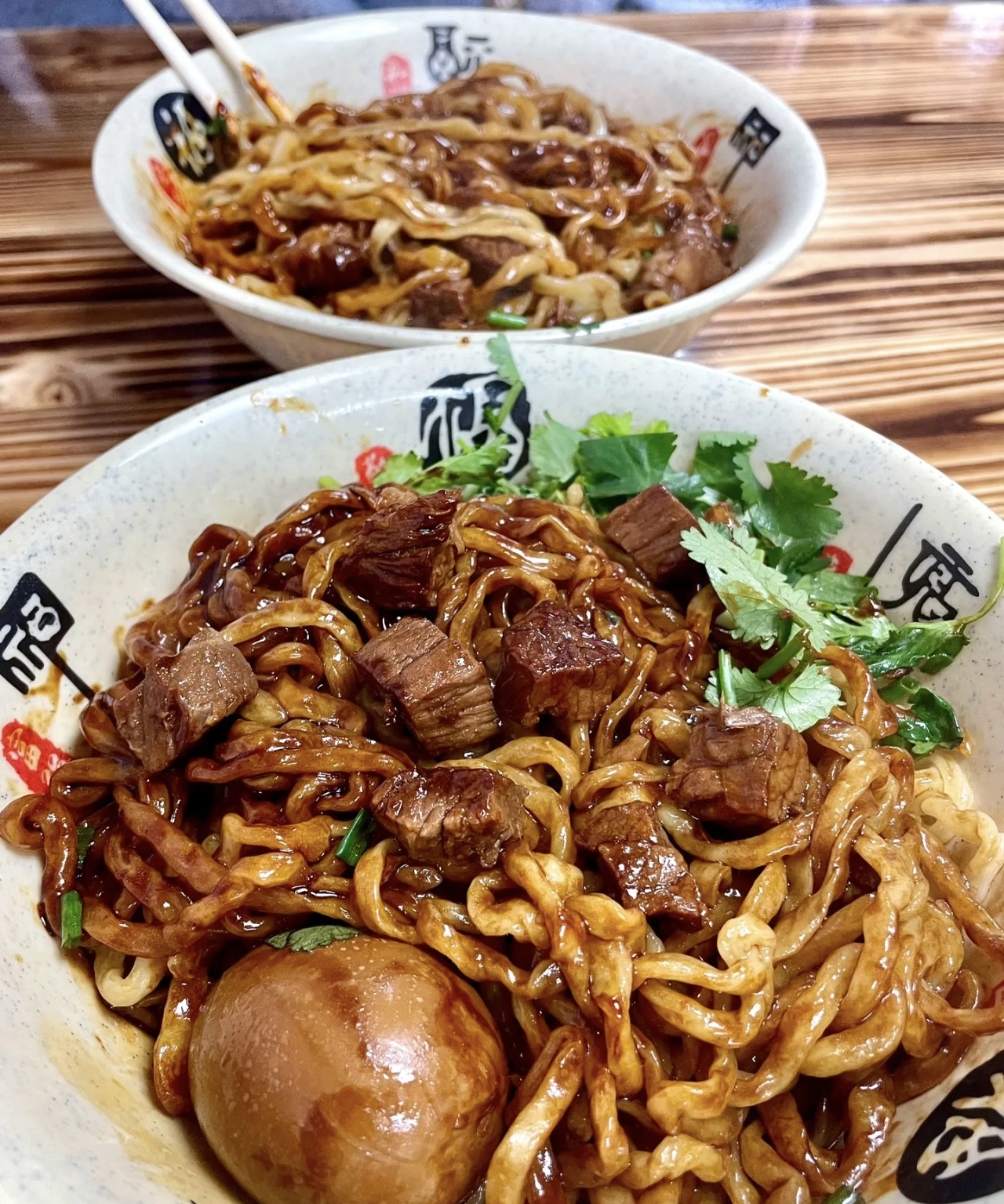 面馆新张，美味登场！精湛厨艺，呈现经典面 配图3