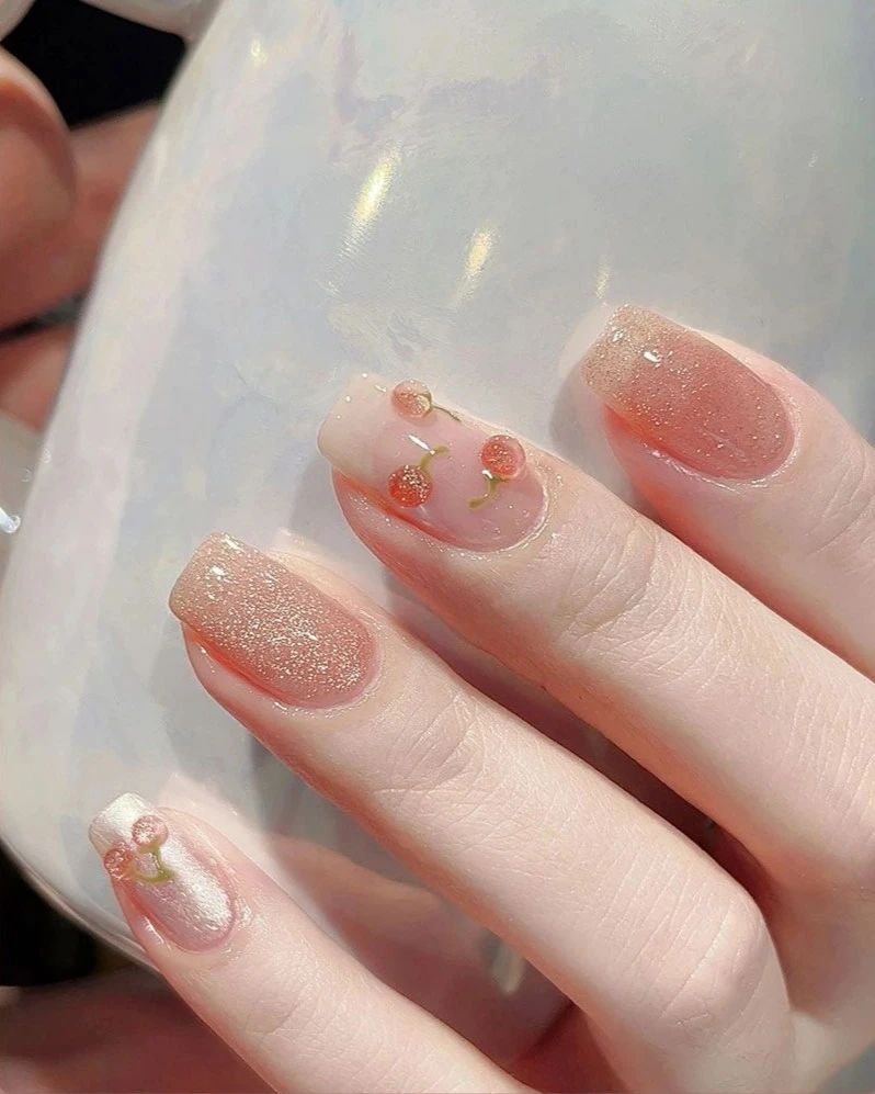 夏日超闪甜心樱桃美甲💅 冰透色打底做腮红 配图2