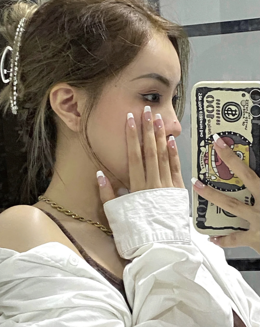 法式美甲💅白色系纯欲感越看越爱 法式白边 配图3
