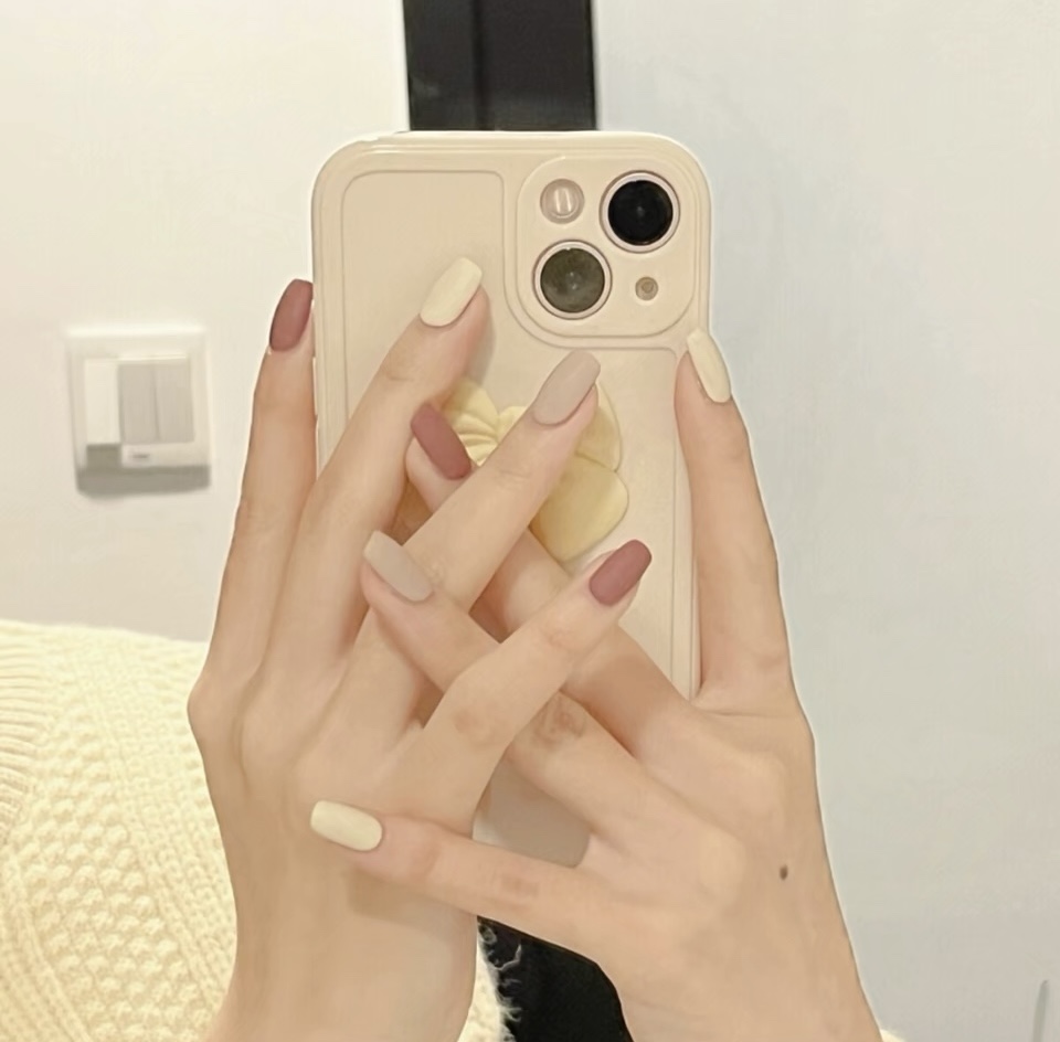 做美甲美睫就像换衣服 一个季节一个款式  配图1