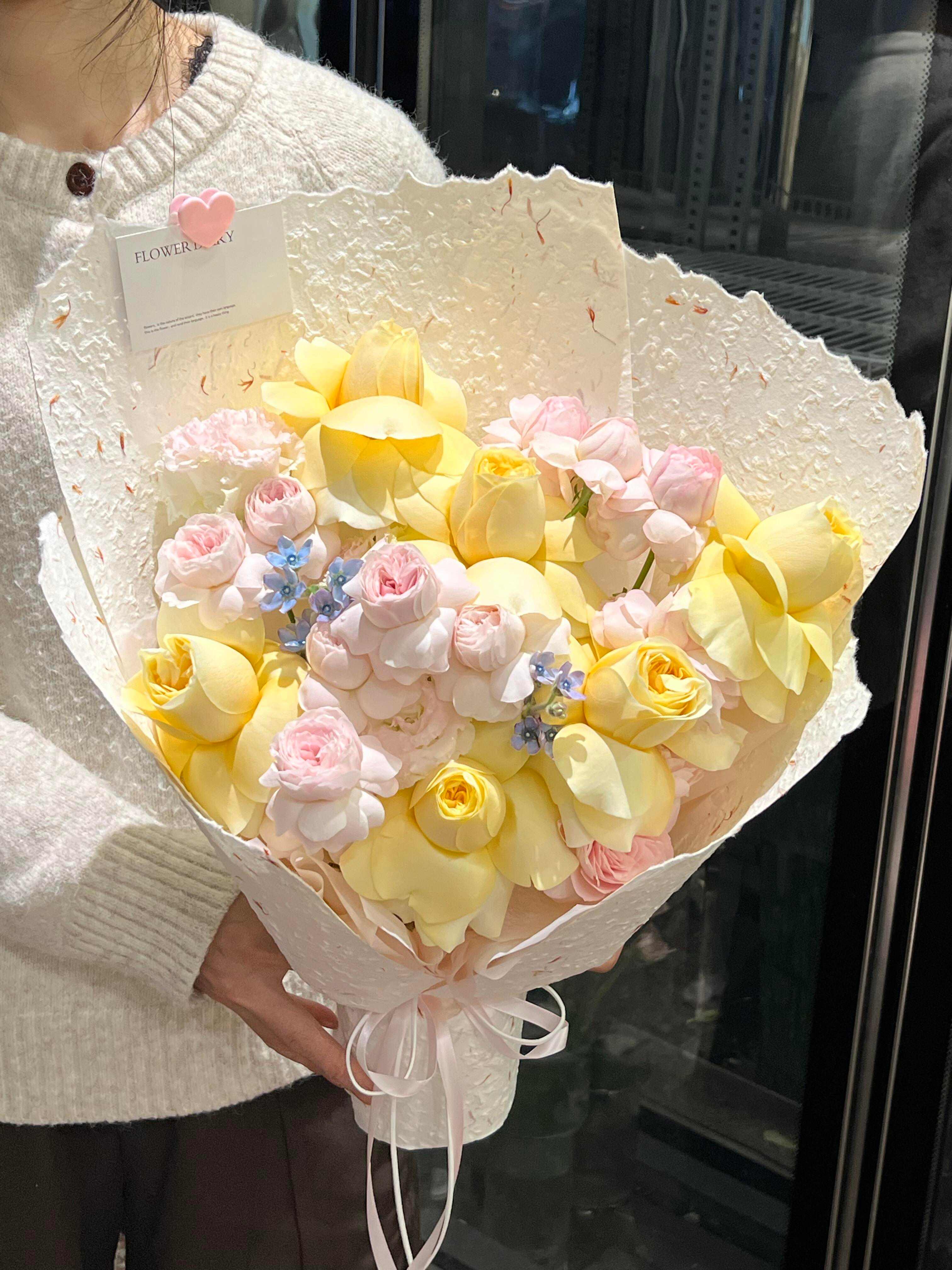 生活不需要太浓烈 淡淡的粉色💗💛暖暖的黄 配图1
