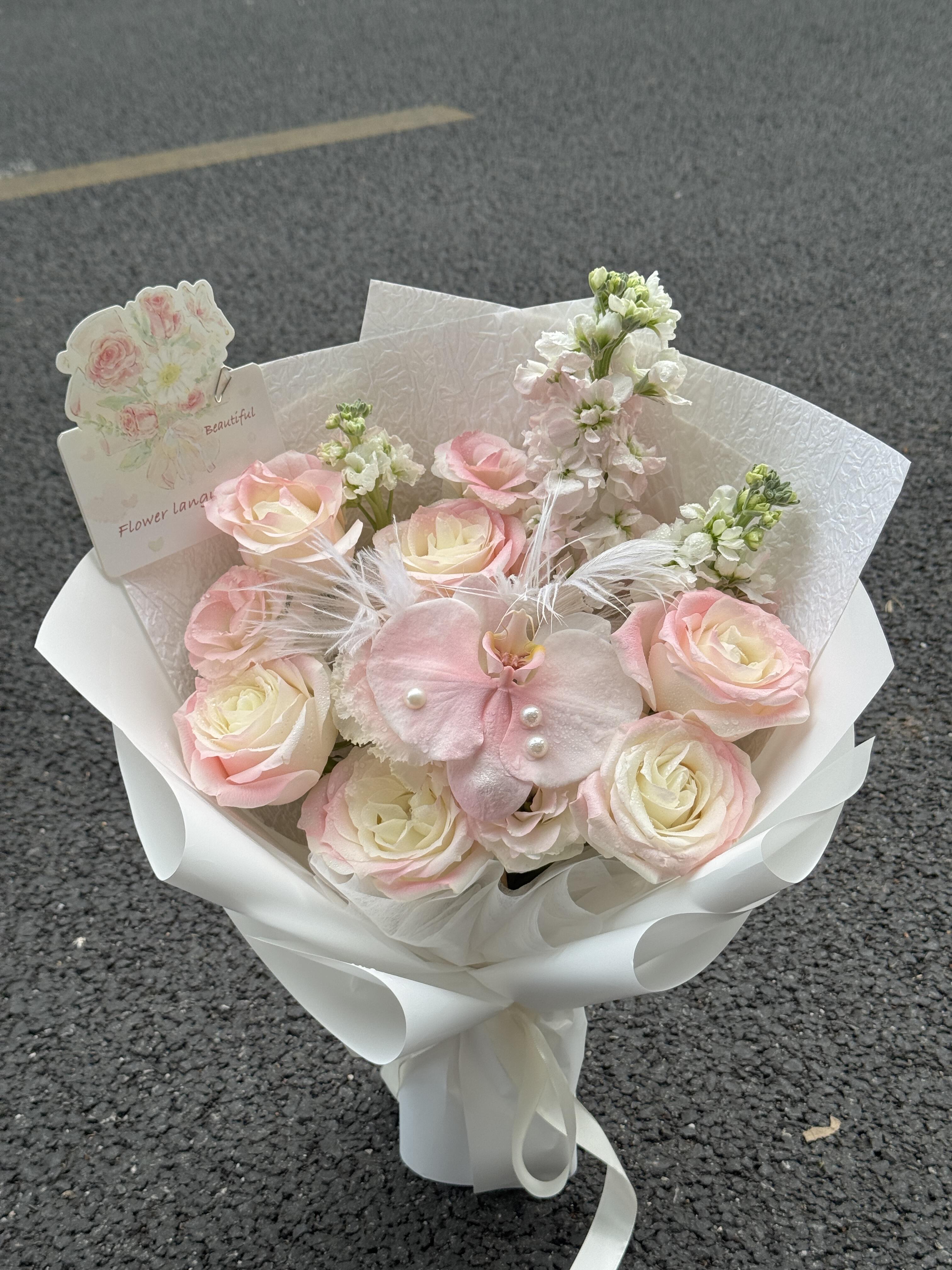 生活 有所为 有所爱 有所期待 花会沿路 配图1