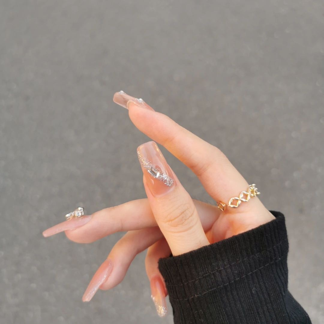 新宠美甲 仙仙bling美甲很难不爱 配图2