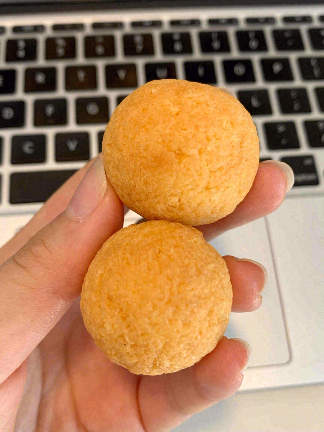 🌕金黄小小颗的椰子球，看上去十分可爱，颜 配图2