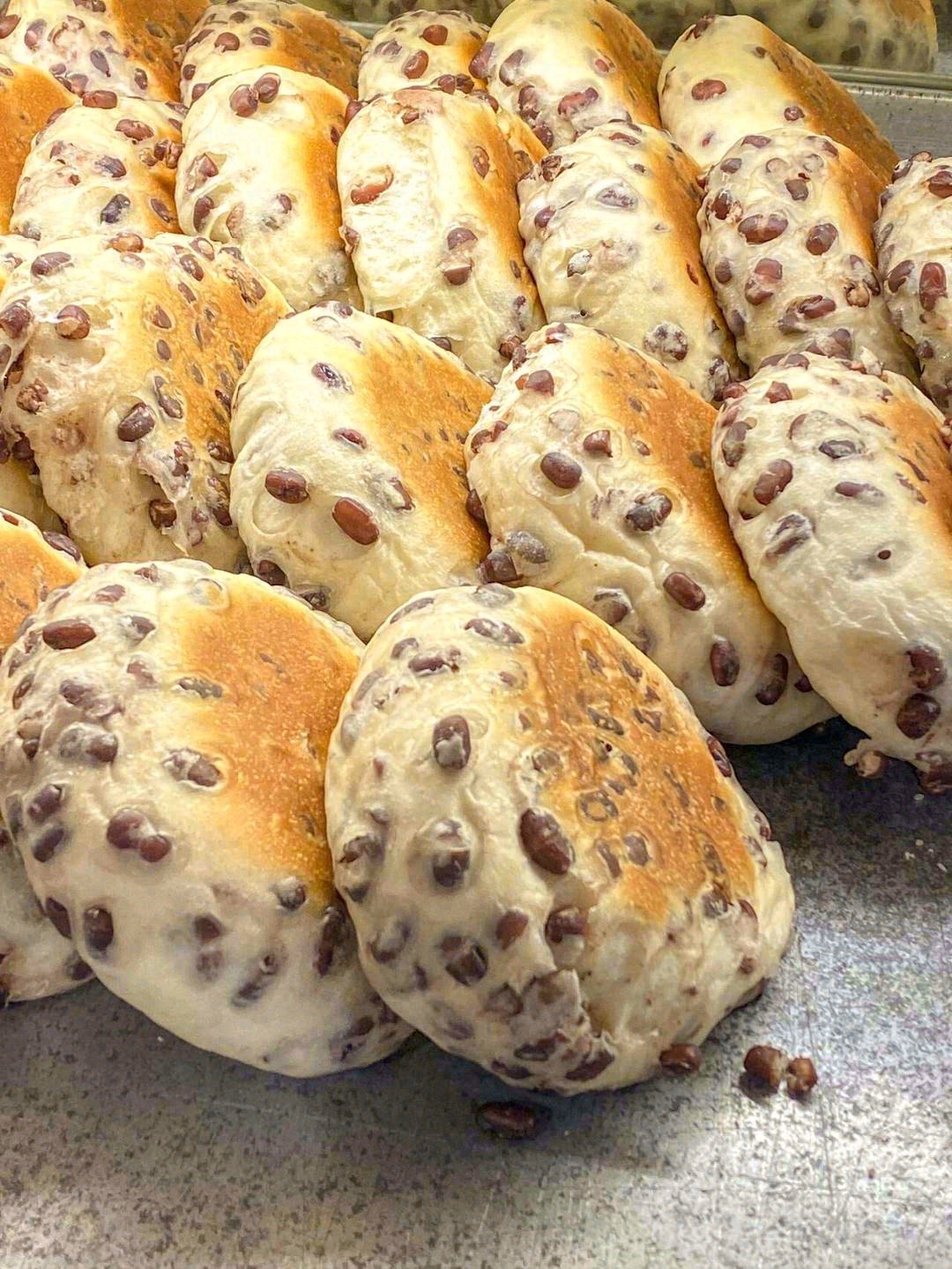 🍞面包体奶呼呼滴～外面的皮薄又透🌟，能看 配图2