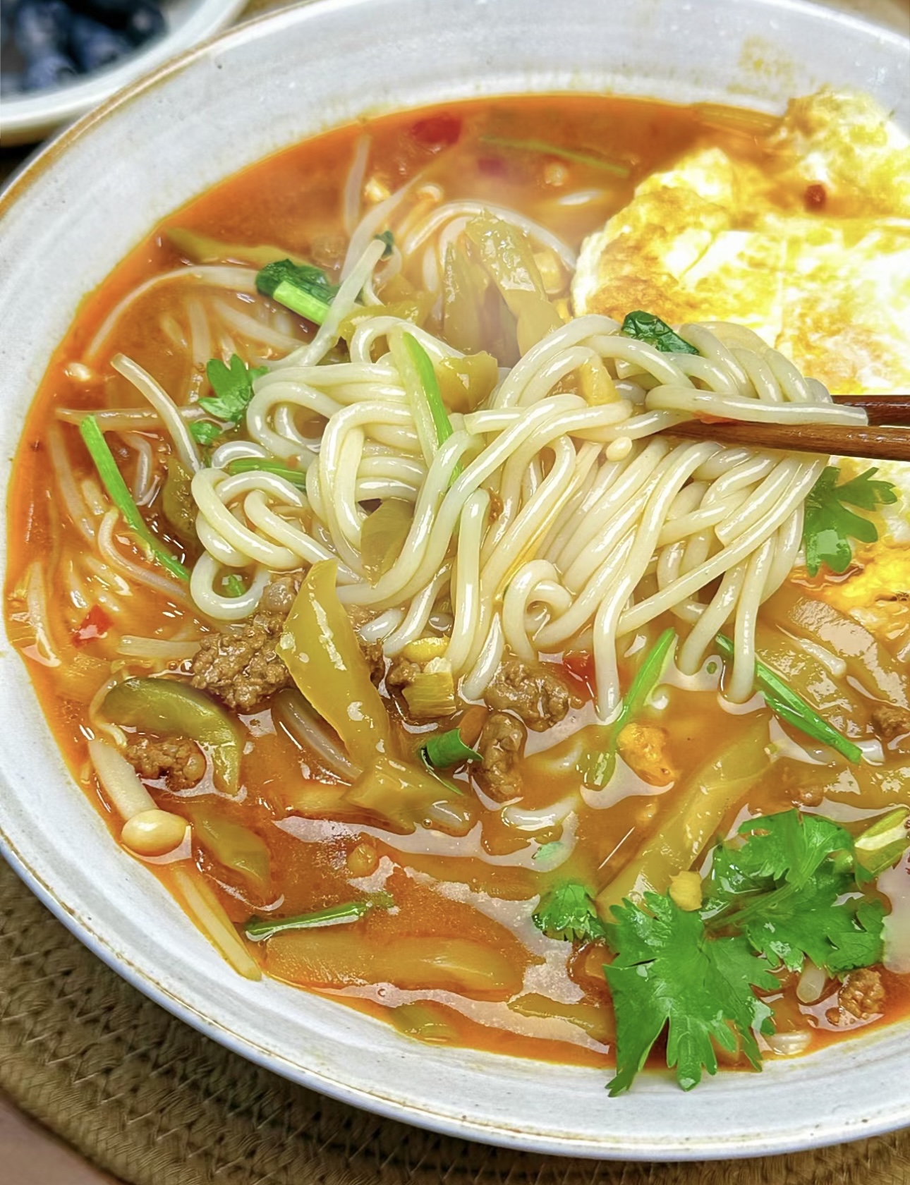 榨菜的爽脆，牛肉的鲜嫩，米线的爽滑，在一 配图3