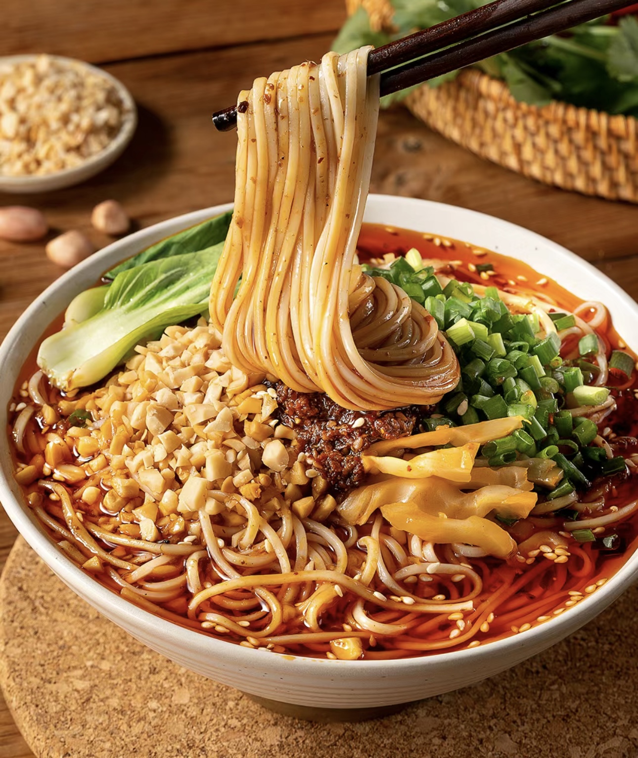 🍜重庆小面，辣得过瘾！😋 🌶️红油飘香， 配图1
