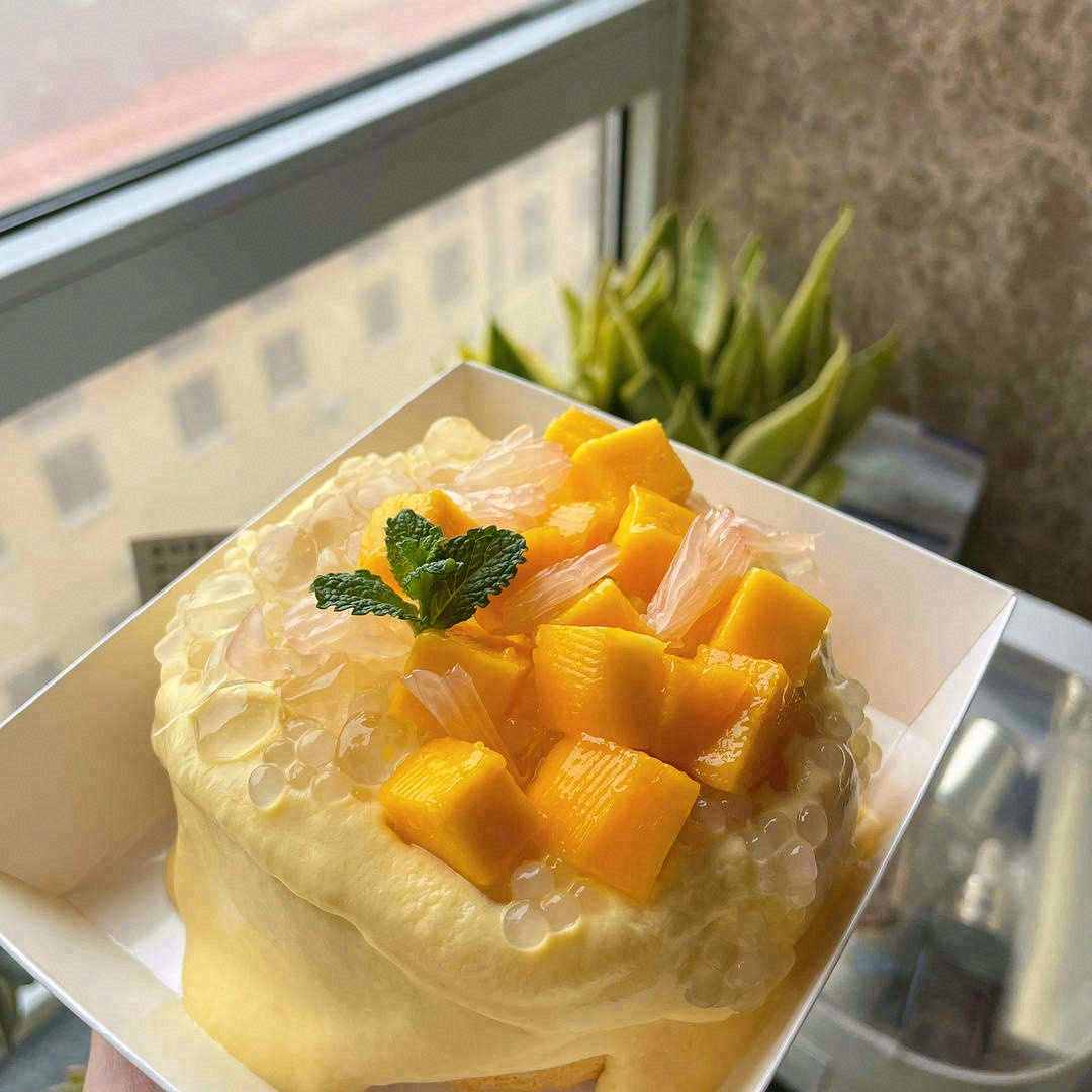 😋口感轻盈的戚风蛋糕🍰，被椰香浓郁的杨枝 配图1
