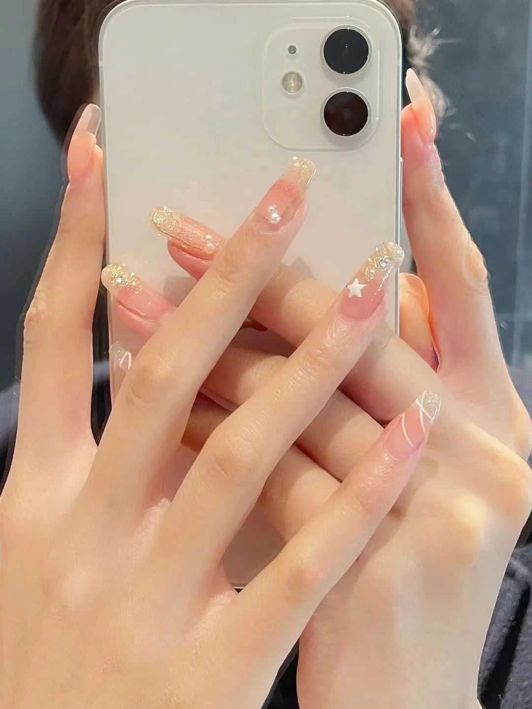 要永远记住 你的新美甲 是用来讨好自己的