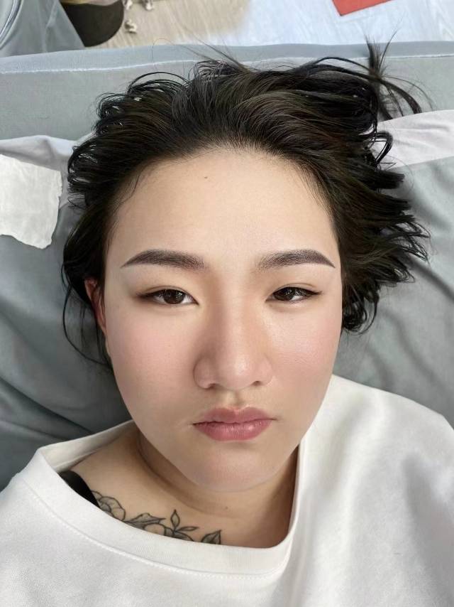 眉毛前后对比🆚 从相貌平平到洋气脱俗 没 配图2