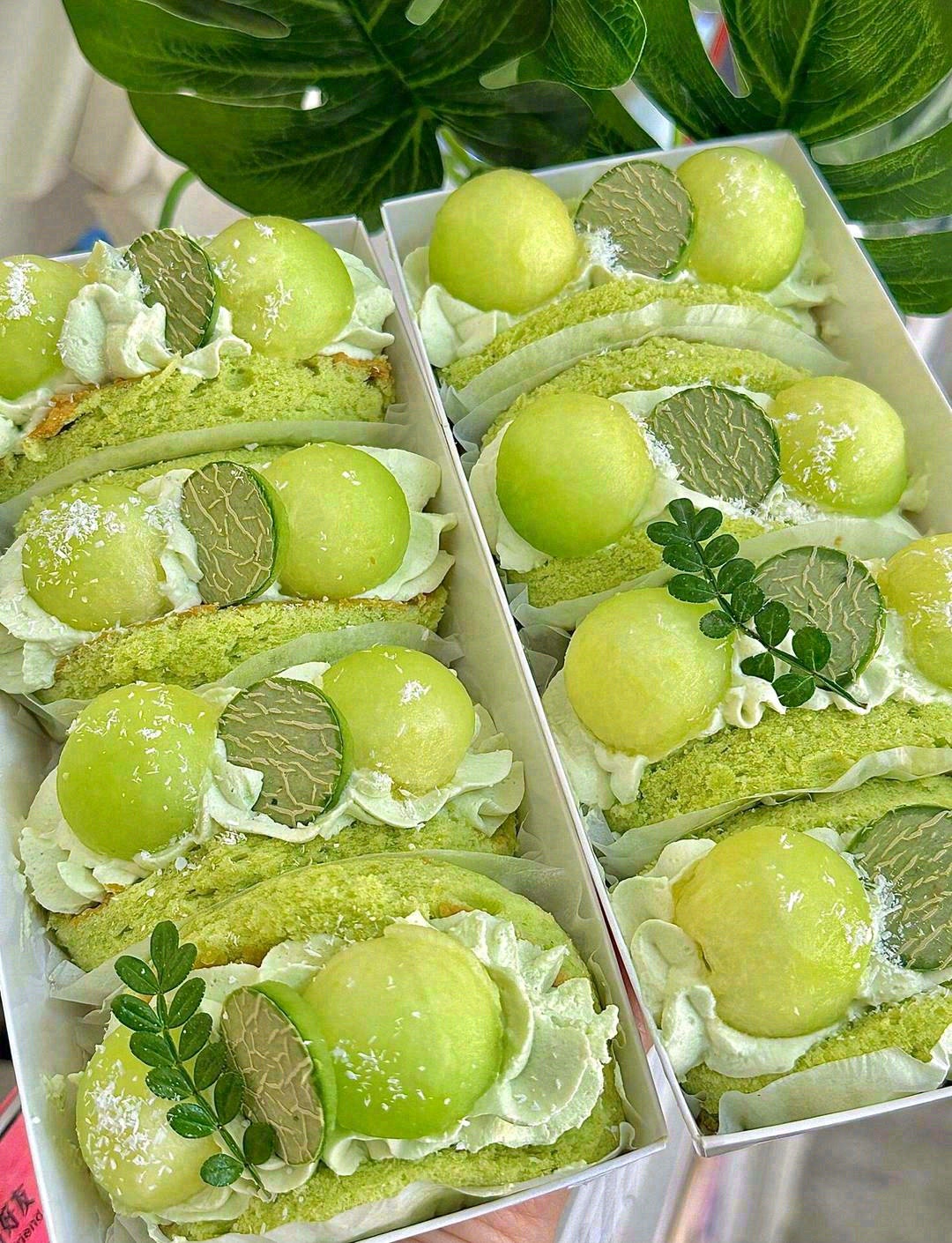 🍰 清新夏日必尝：茉莉蜜瓜抱抱卷🎂 带你 配图3