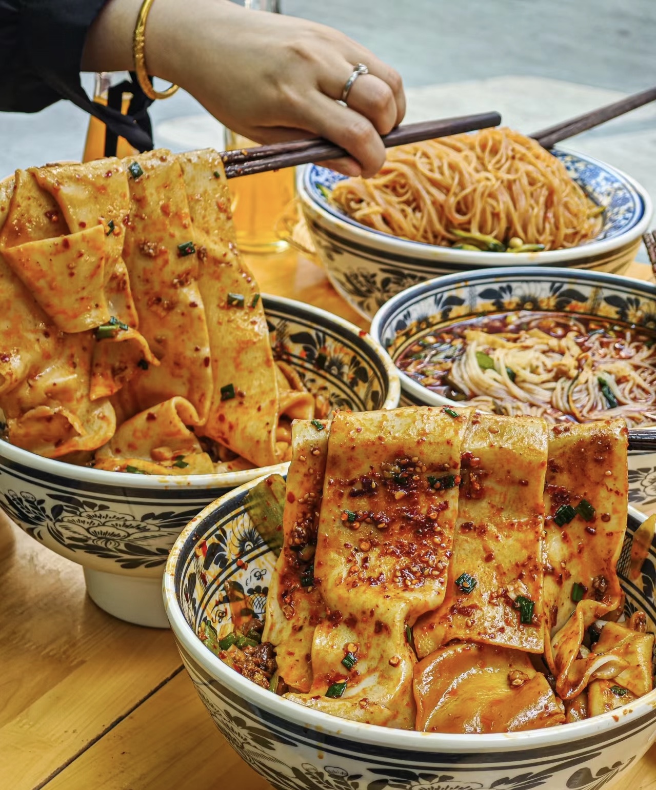 咥一口，香滴发抖～油泼面，几分钟搞定！呲 配图1