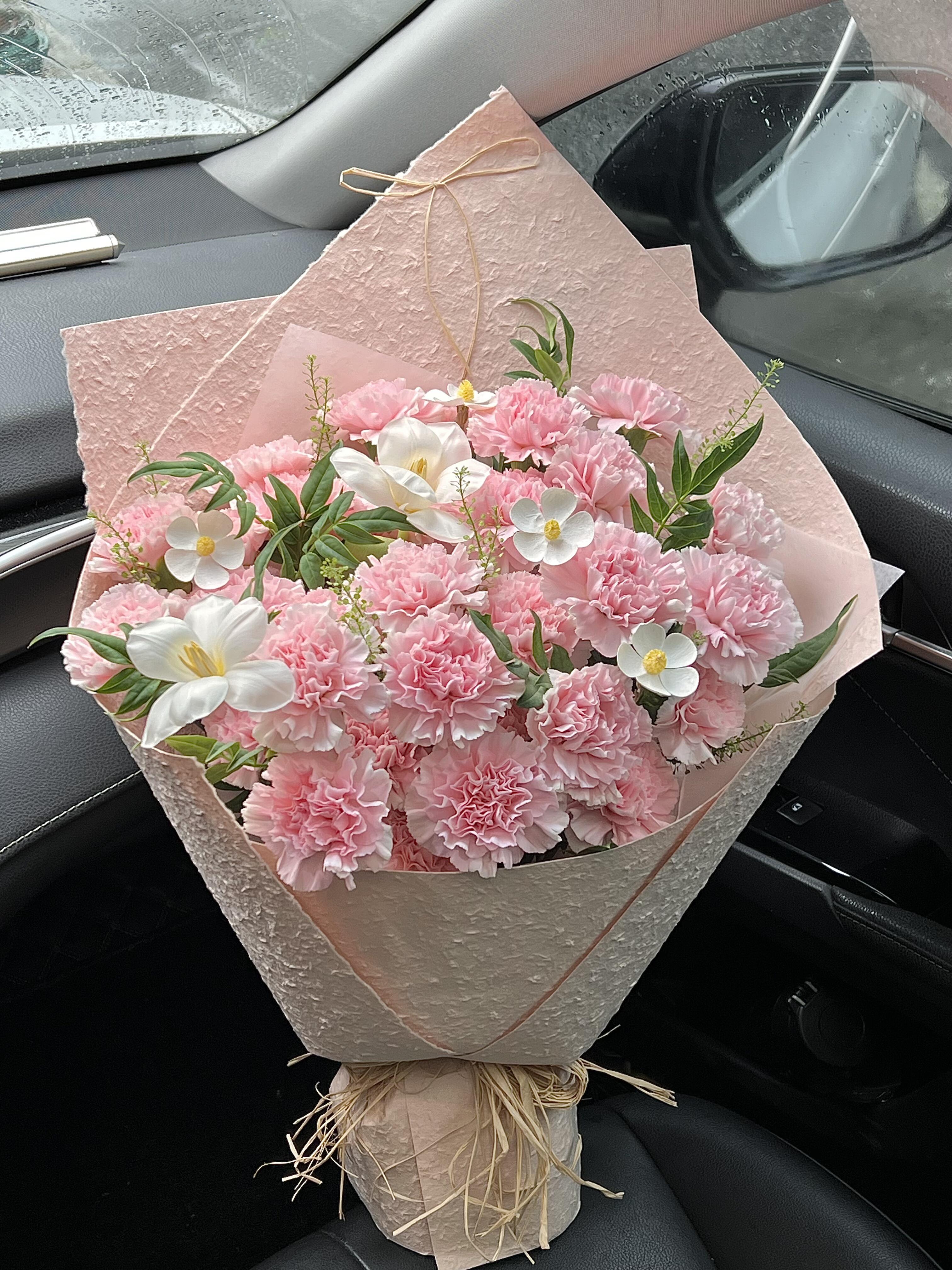 妈妈🌸有时会忘了自己 但从来不曾忘记爱我 配图1