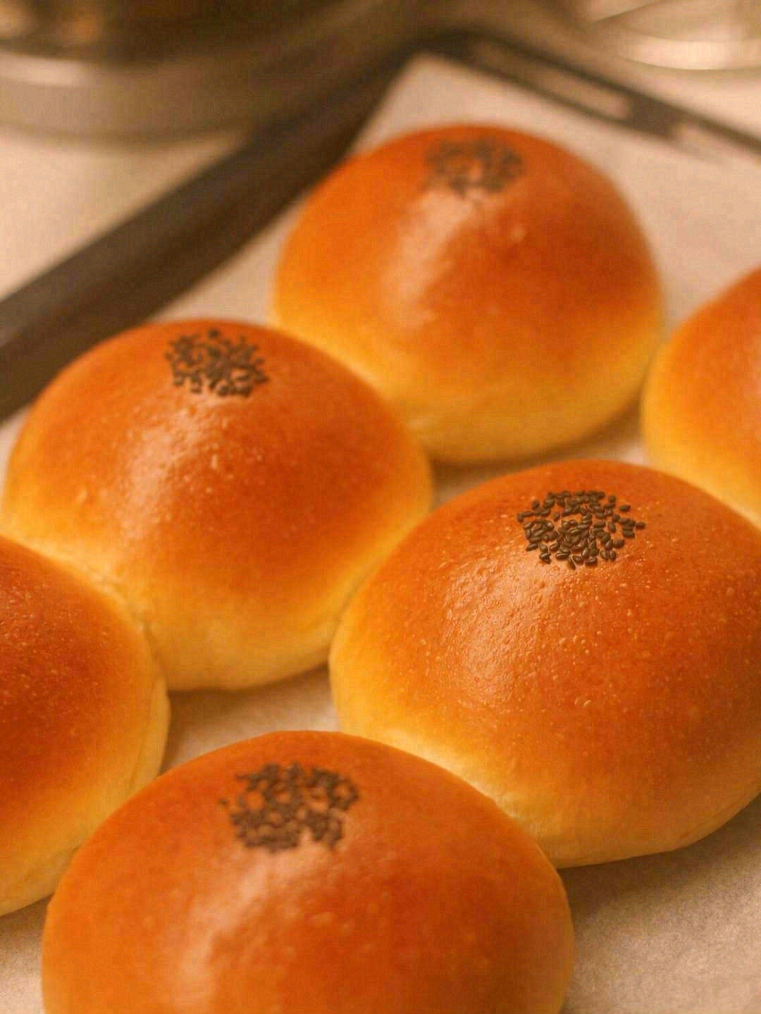 超松软『日式红豆包』🥯 面包层次丰富🌈  配图3