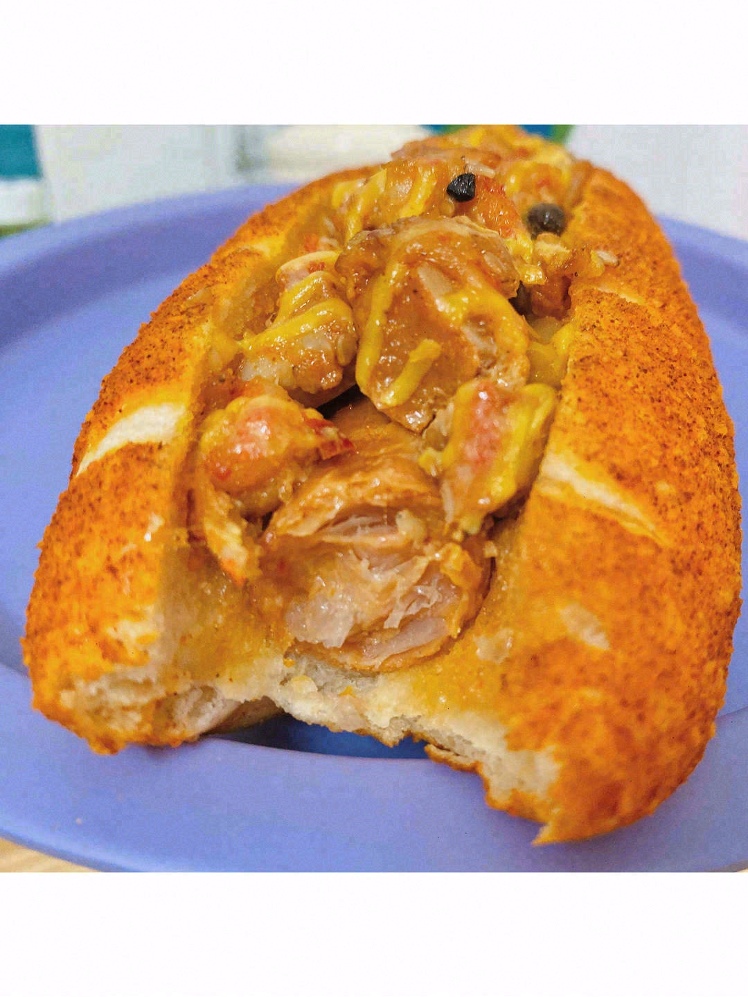 「🦐神奇的小龙虾面包」吃了一口就明白这名 配图1