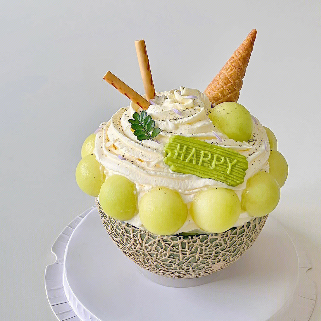 🍈清新可口的玫珑蜜瓜搭配绵软蛋糕胚🍰，和 配图1