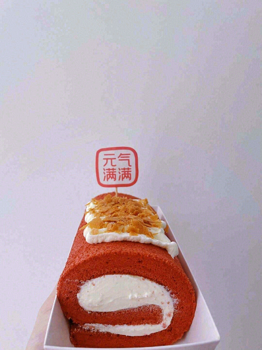 🌸蓬松红丝绒蛋糕胚与绵密的奶油交织🈵🈵  配图1