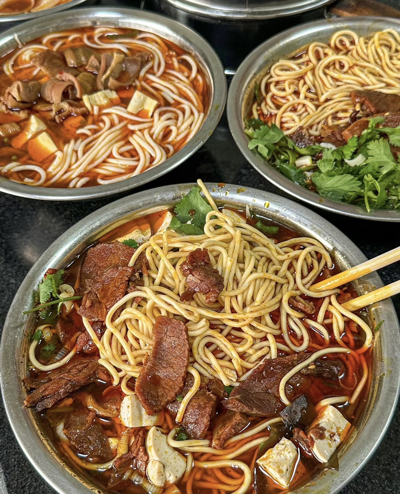 牛肉豆腐面大片牛肉和满满牛油 ＋嫩嫩的豆 配图1