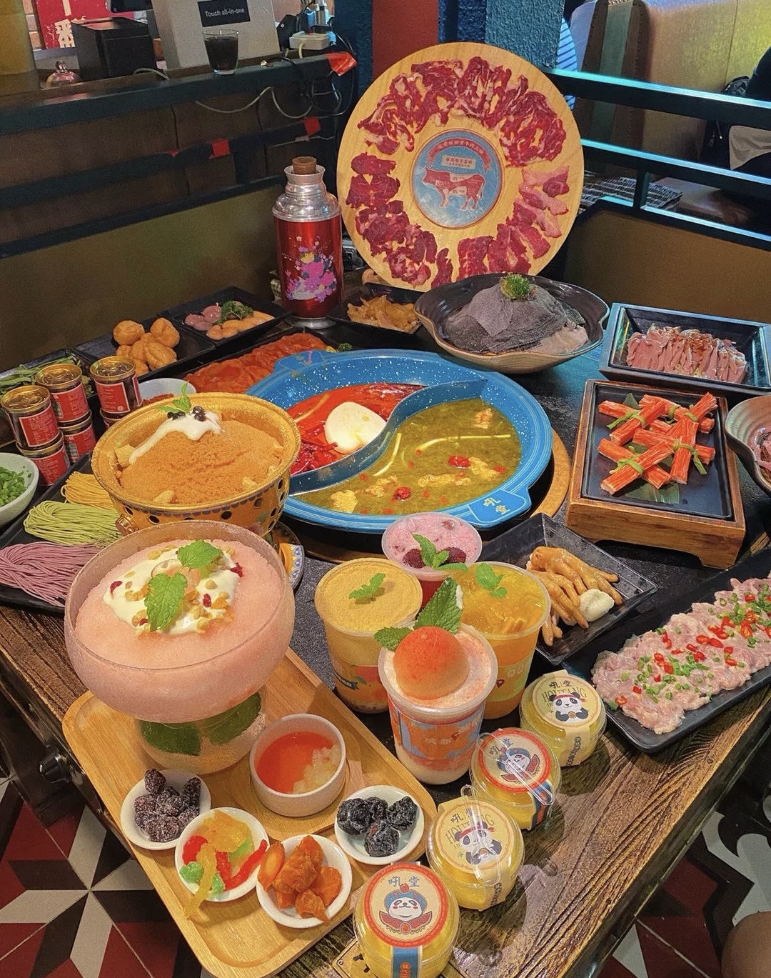 火锅，让你的朋友圈更加火热。 火锅，让你 配图2