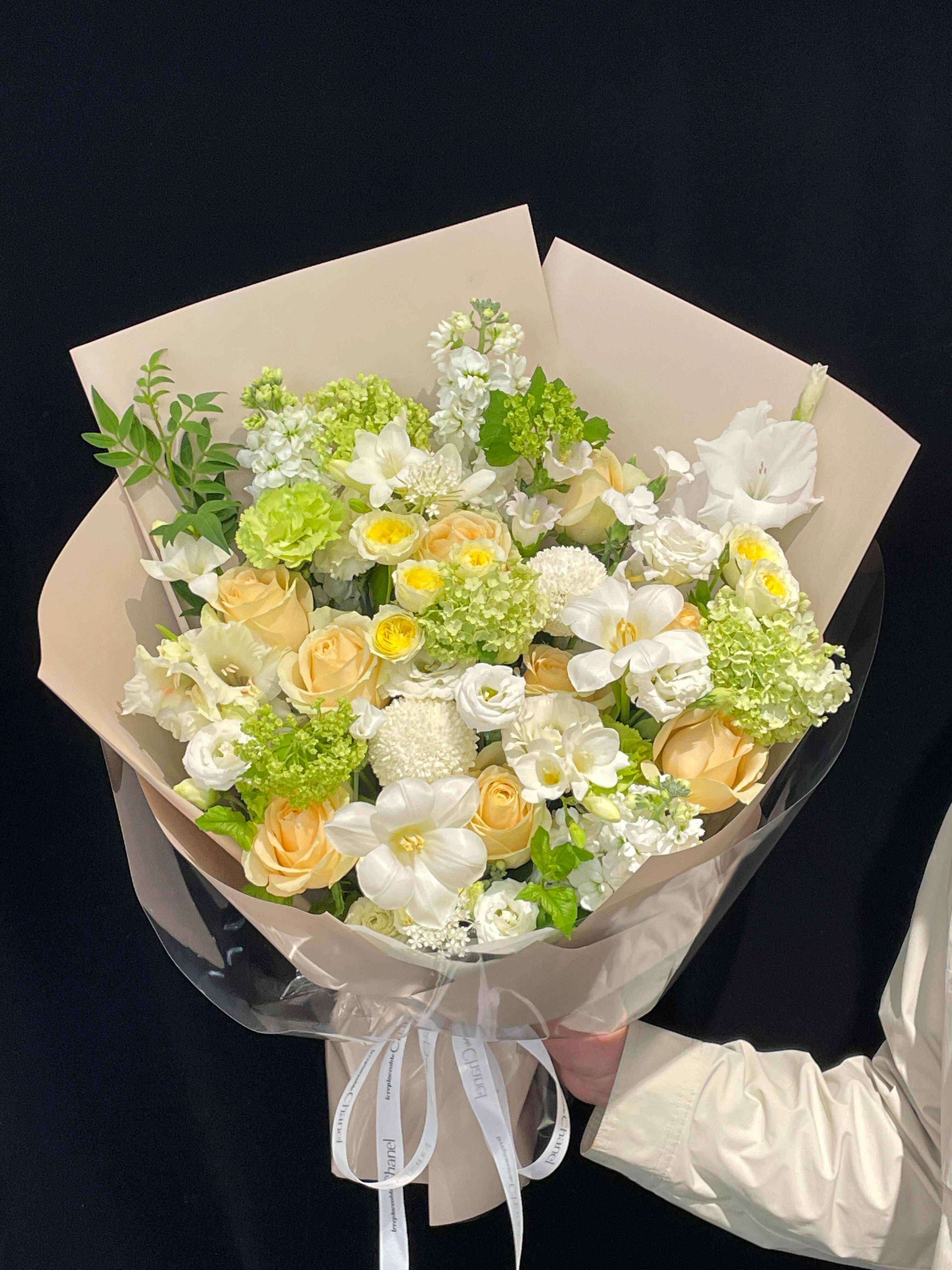 清新香槟混搭花束 温柔不张扬🌼清浅又高级 配图2