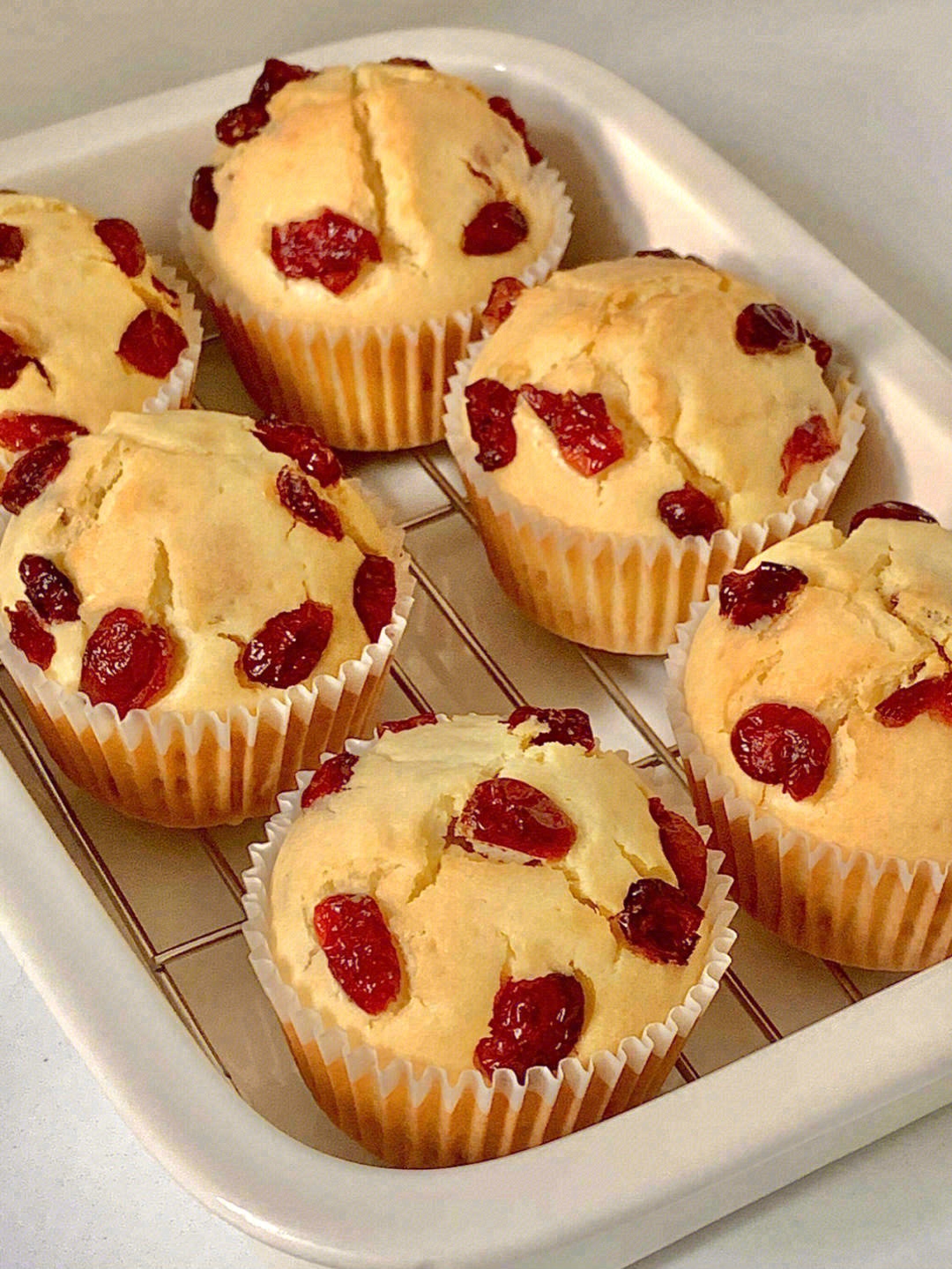 🧁马芬蛋糕属于重油蛋糕的一种💌由于里面加 配图3