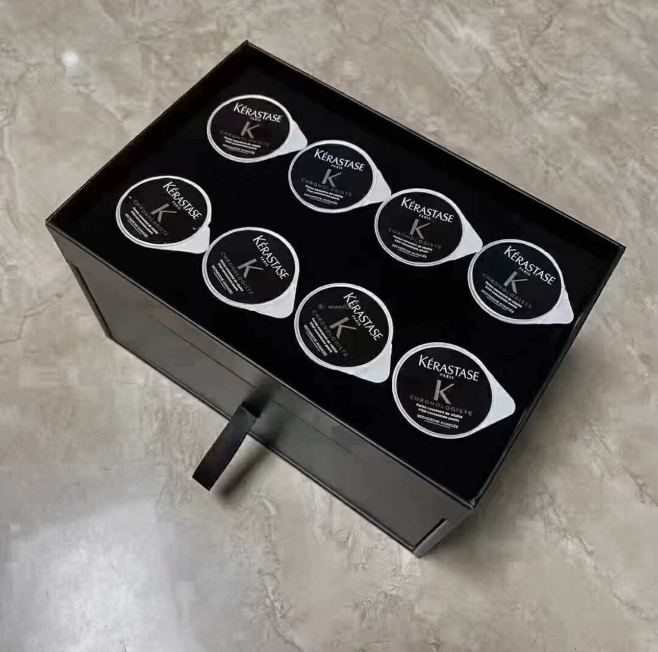 卡诗黑金鱼子酱系列 闲暇时光注意头发与头 配图3