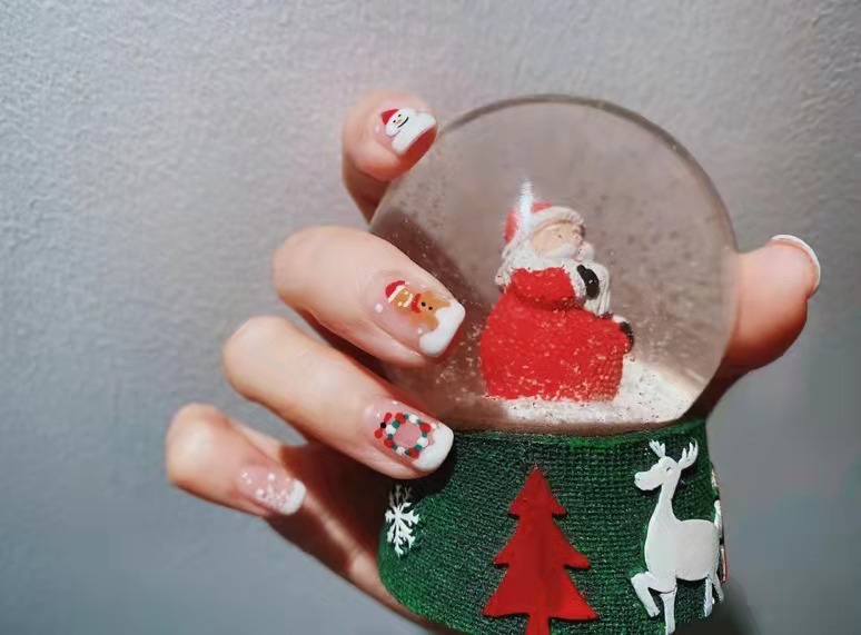 ⠀ 🌟 🎄 °❄️· ᗰEI ᒍIᗩ · 配图1