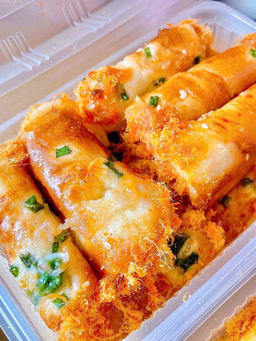 🥛奶香奶香的，还能拉丝➰蛋糕体很湿软，根 配图1