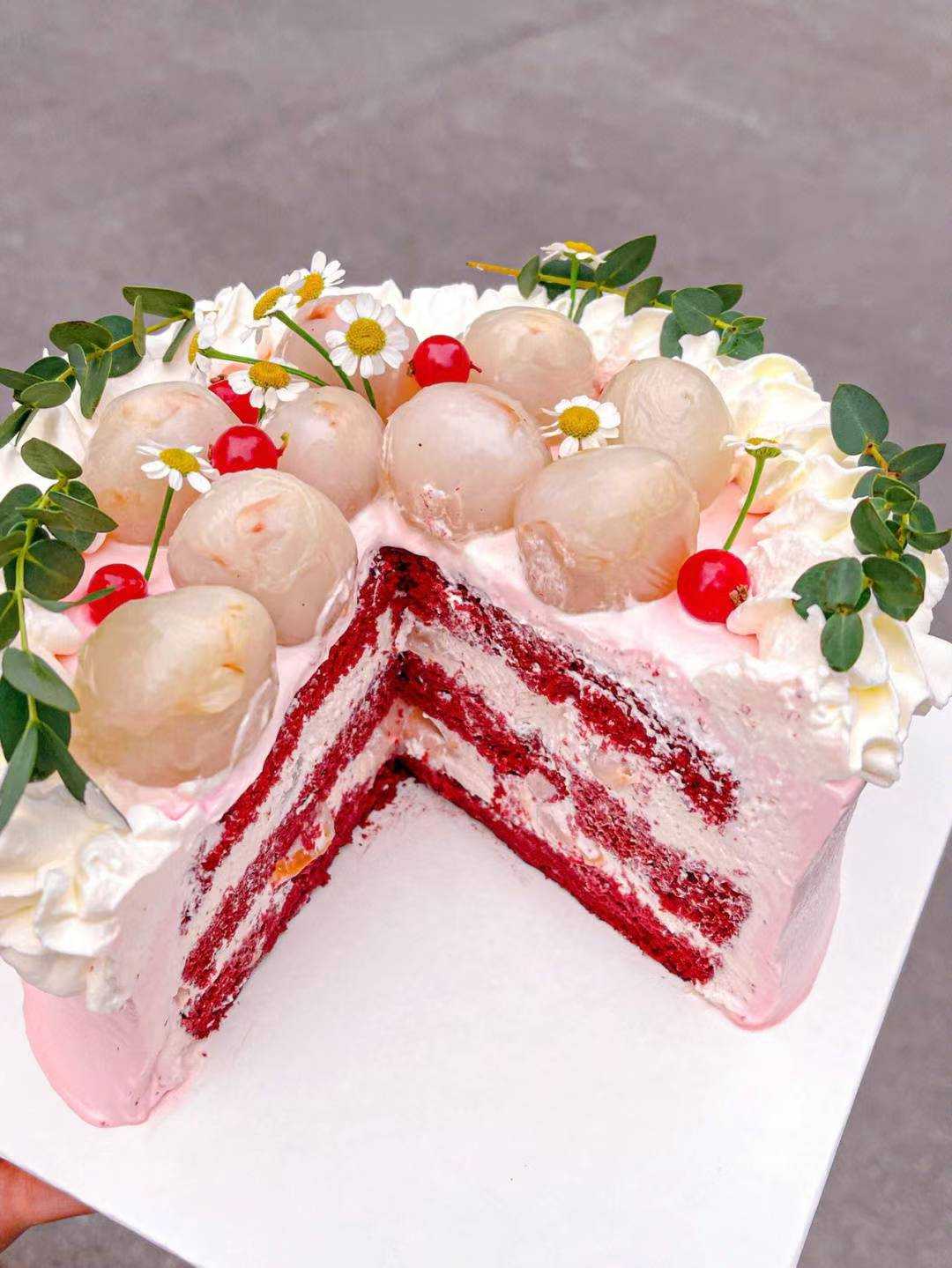 荔枝季不能错过的蛋糕🍰，让人心动的蛋糕呀 配图3