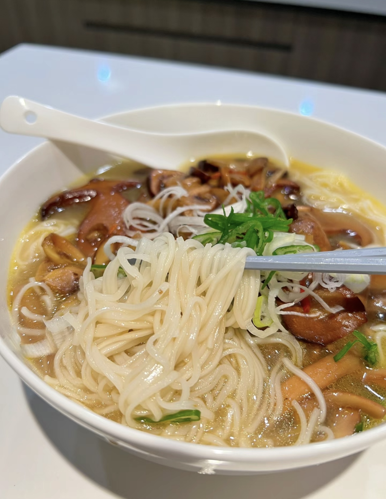 这个面没吃过绝对是你的遗憾！ 现在正是吃 配图3