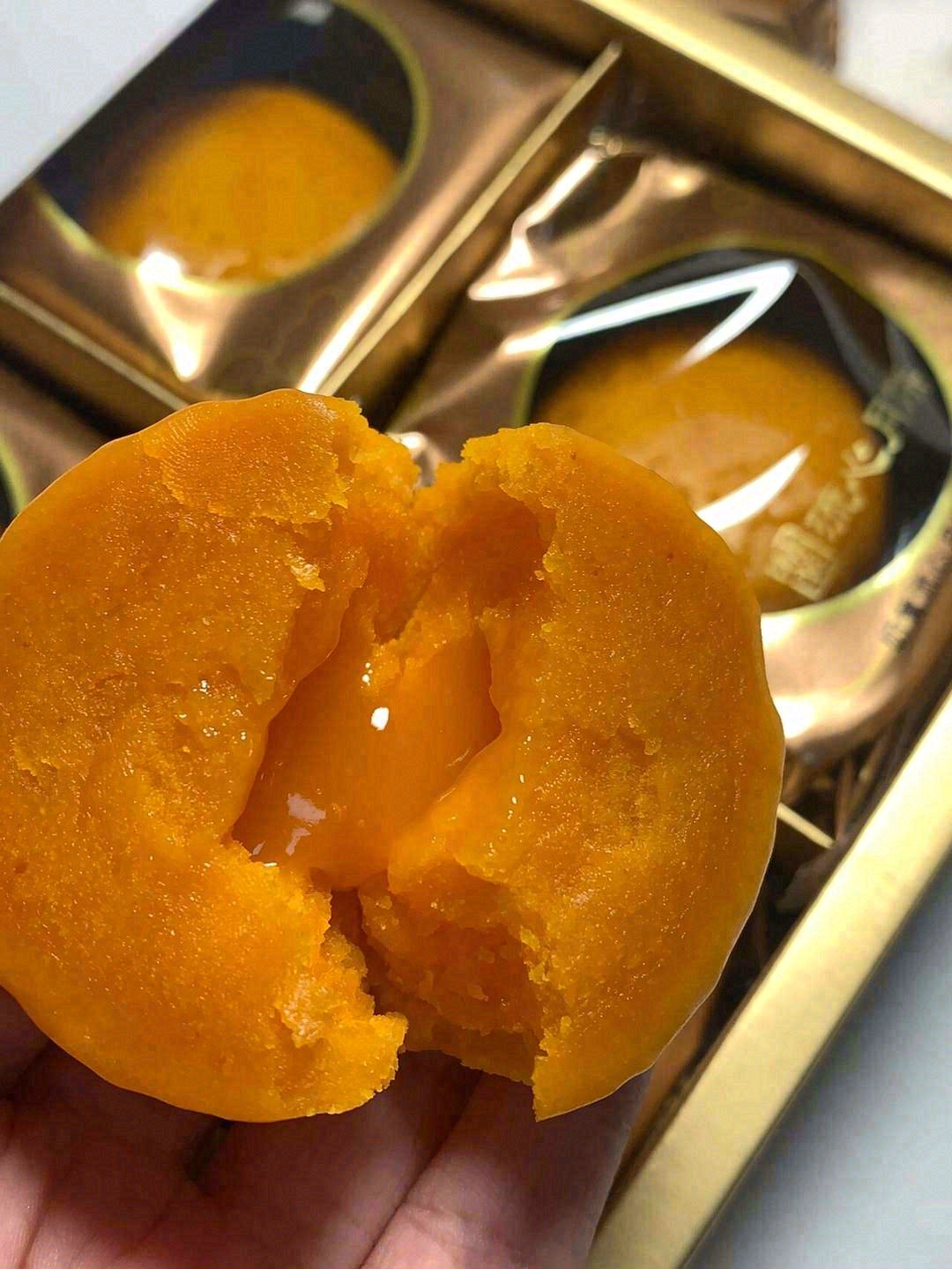 💛回油后的奶黄流心月饼超级超级软糯🥮 色 配图1