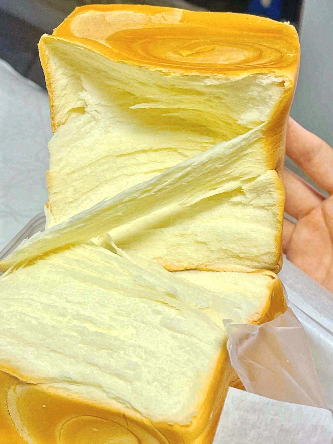 🍞厚切手撕吐司真的太顶了，松松软软，很n 配图2