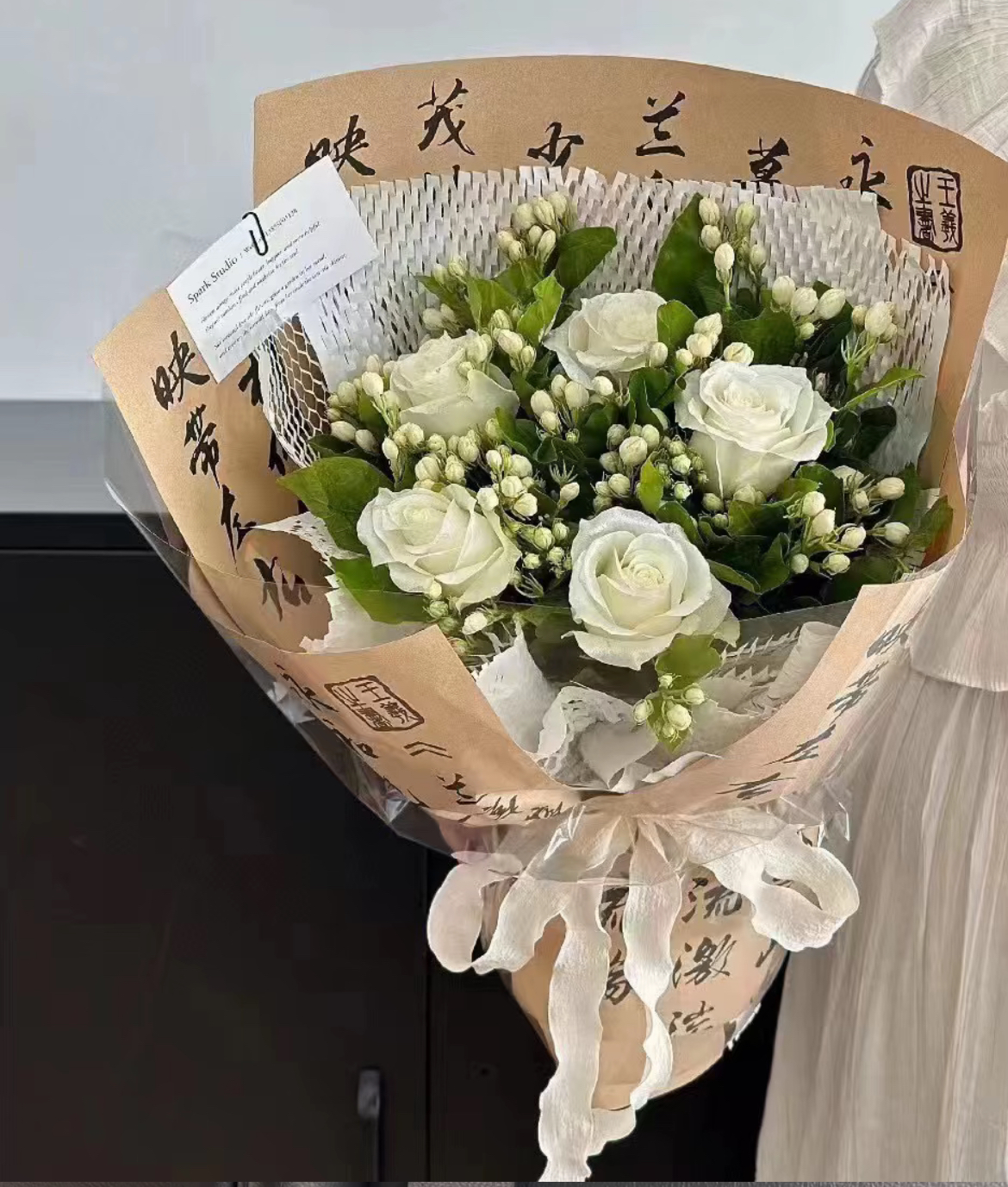 “花的意义是，它为你设定期限花的意义是， 配图1