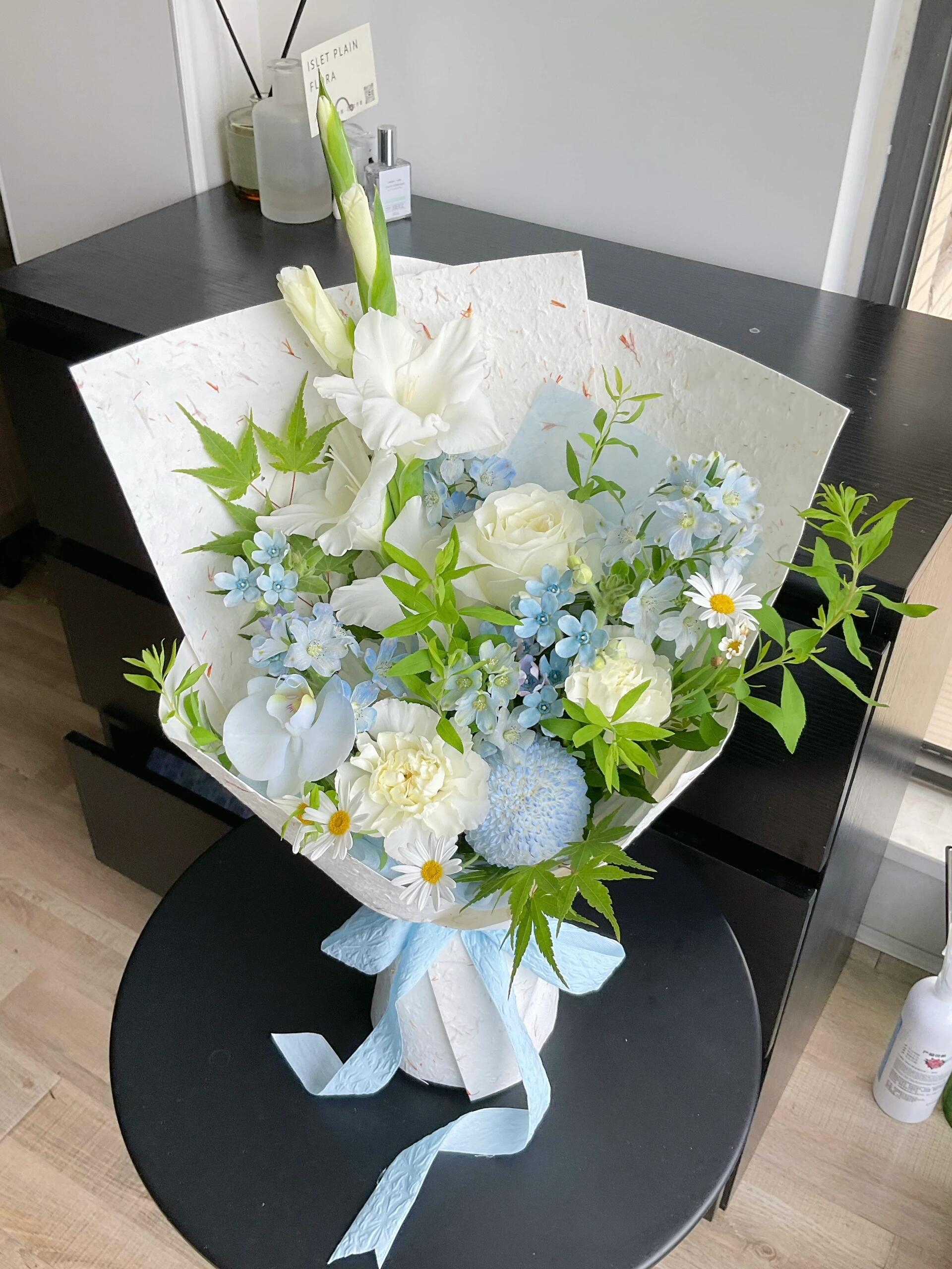 蓝白配色不会出错💙非常夏日的颜色 干净如 配图2