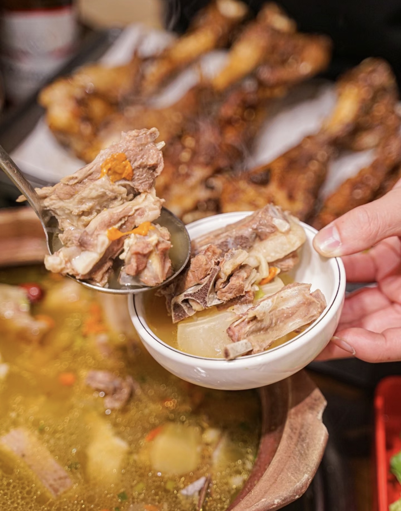 🥘 羊肉火锅，夏日里的独特美味！😋 🐏  配图3