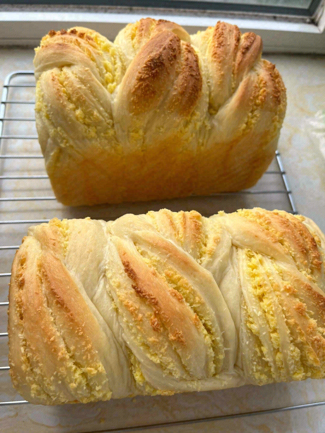 ❣没有什么比新鲜出炉的面包更好的了🍞 面 配图2