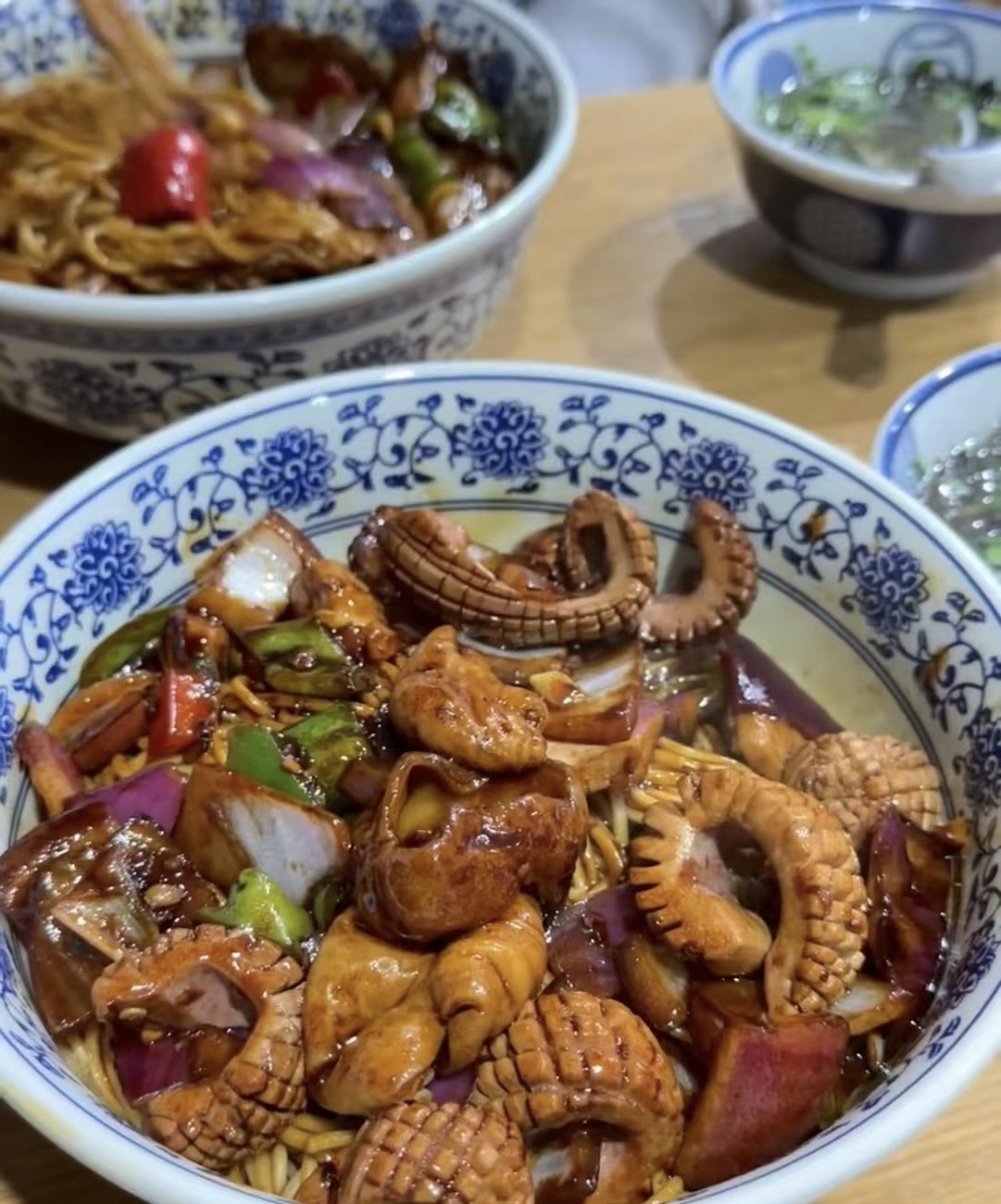 一碗猪肝腰花面，是烟火人间里的温暖慰藉。 配图3