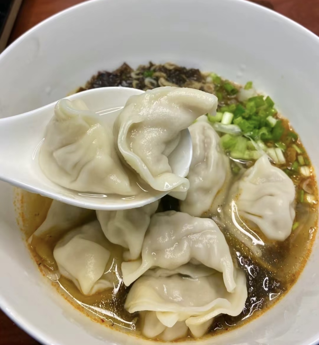 饺子就酒，越喝越有。饺子就蒜，生活灿烂。 配图3