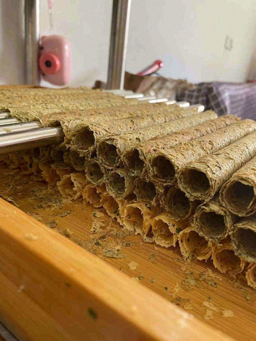 🦋每层都薄如蝉翼，入口酥脆但能瞬间化渣✨ 配图2