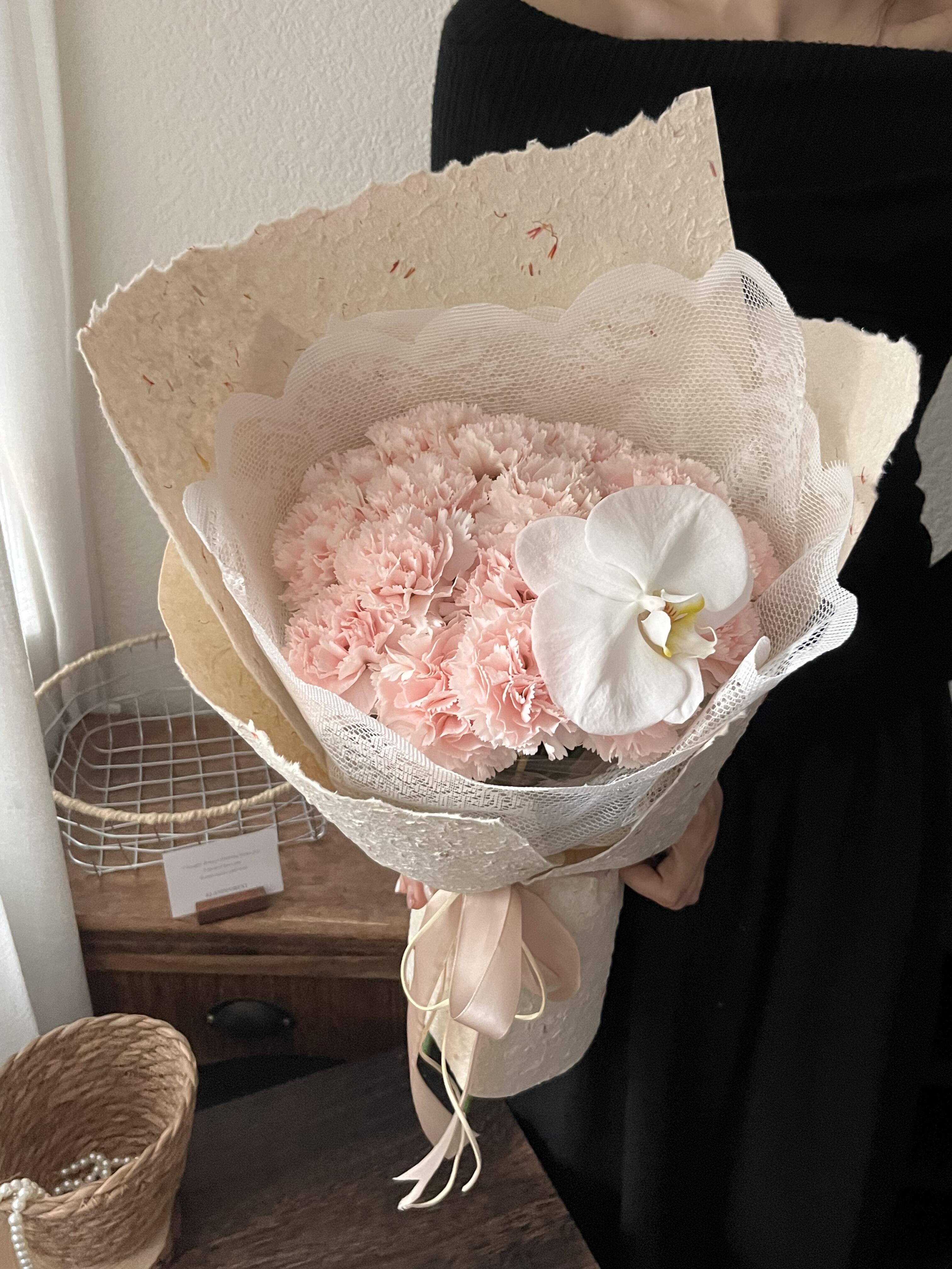 母亲节花束💐 如果爱在心口难开 担心💗词 配图1
