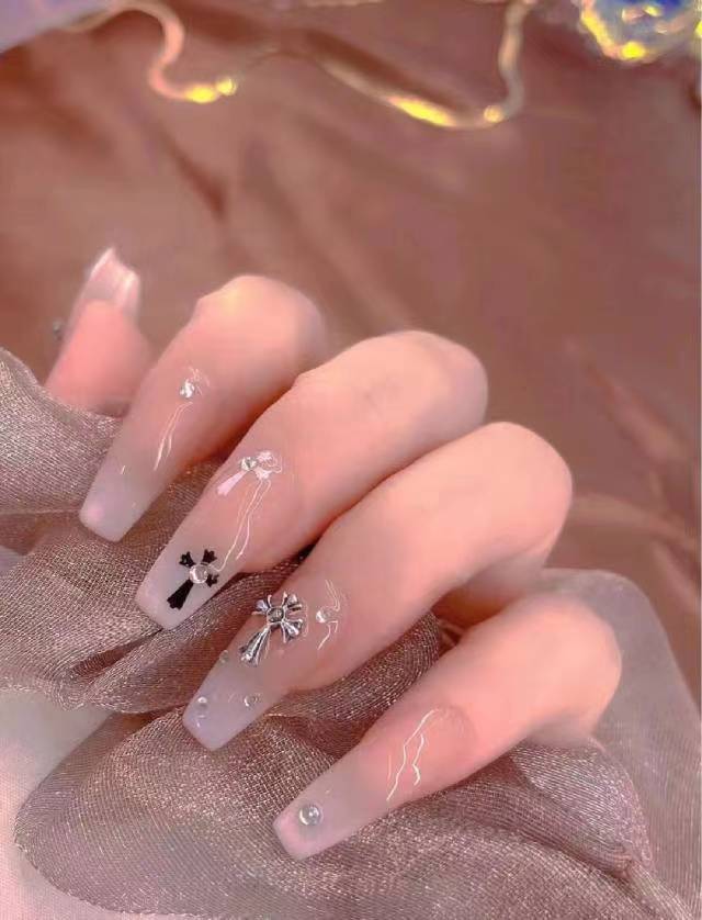 ⠀ ✩‧₊˚ᗰEIᒍIᗩ˚₊‧✩ 生活明 配图1