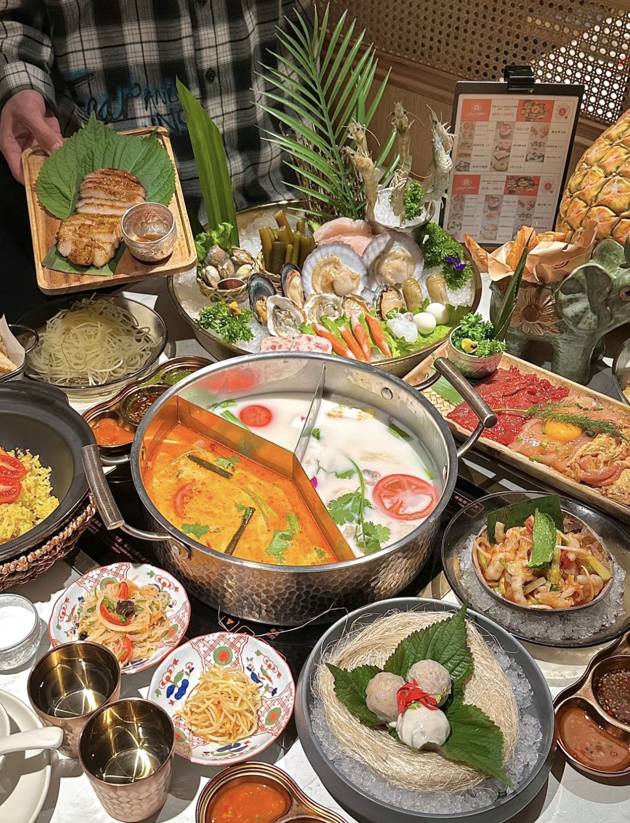泰式火锅，热情火辣的味蕾狂欢！浓郁的冬阴 配图1