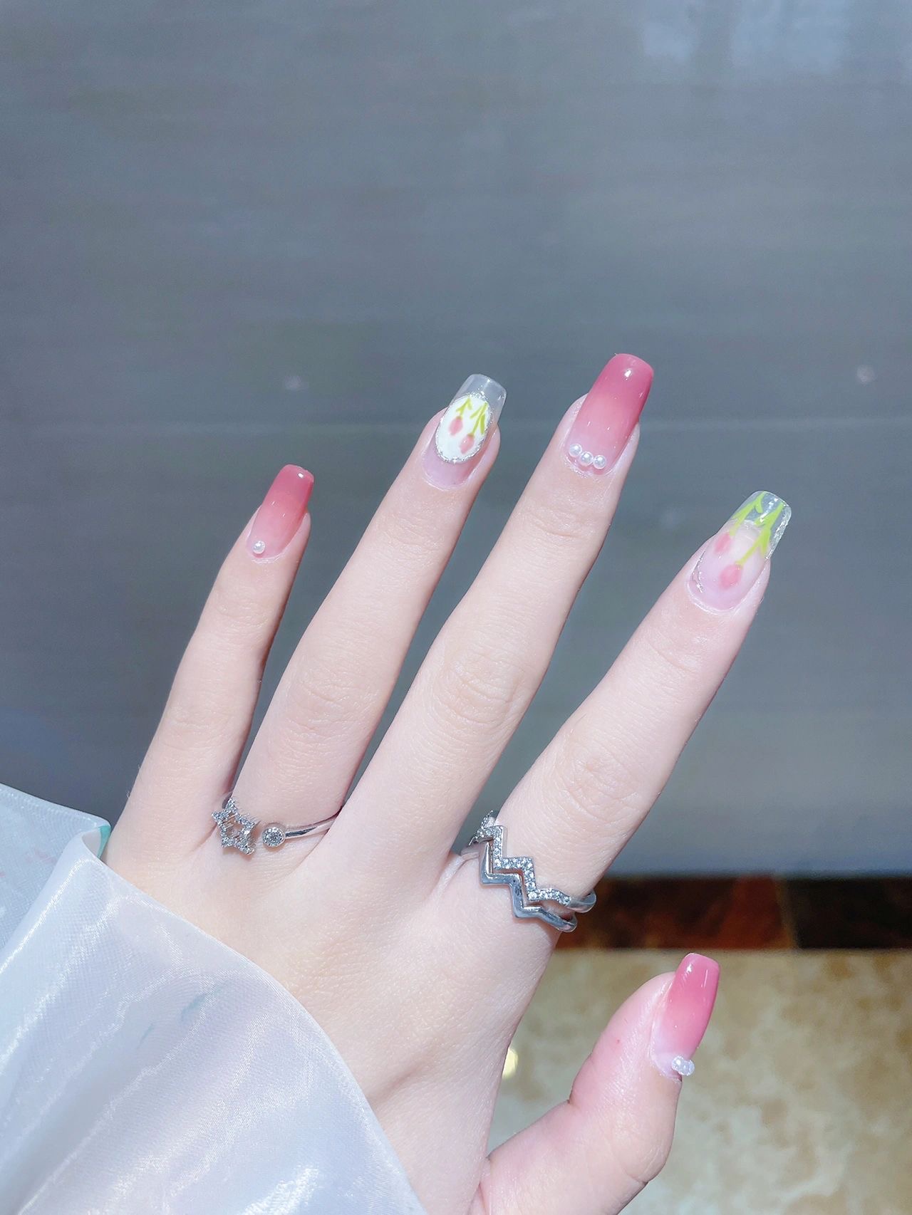 ⠀ 🎀🎀ᗰEIᒍIᗩ🎀🎀 不负每日的好时 配图1
