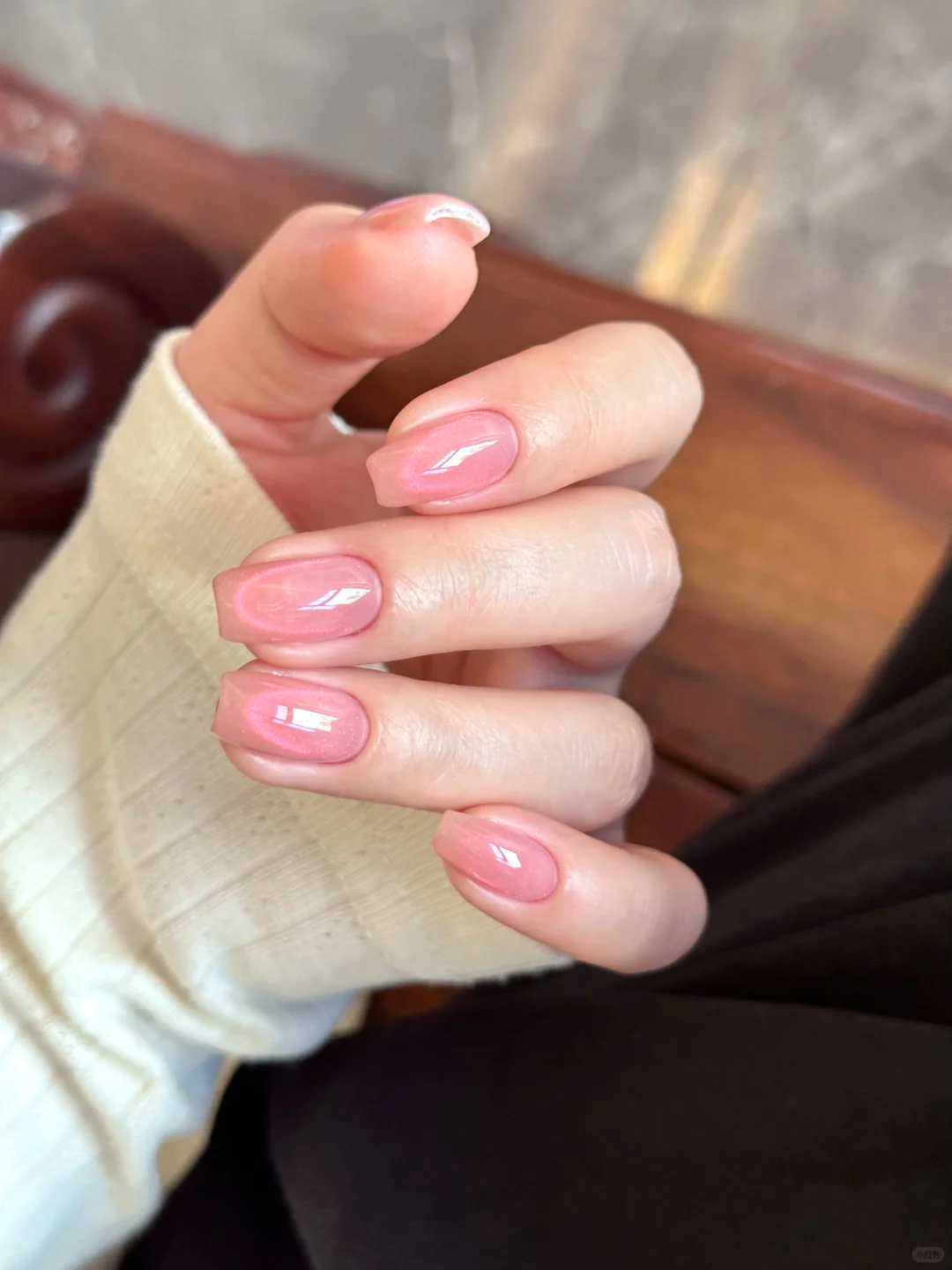 粉嫩嫩的春日猫眼美甲💅