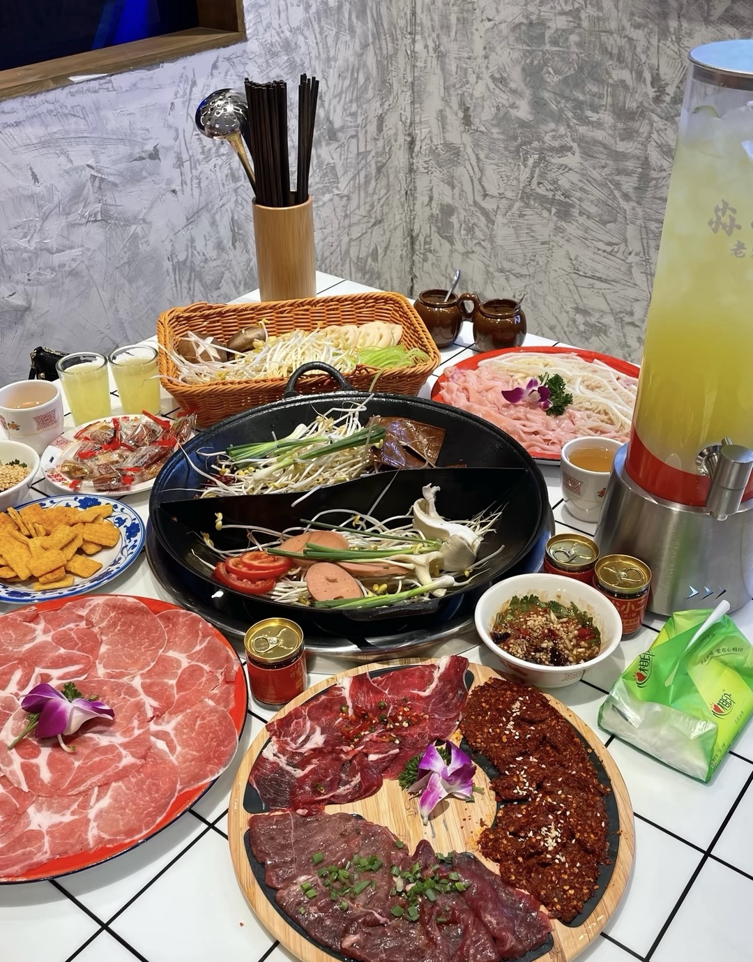 清汤是你我的初遇，红汤是你我的热恋，鸳鸯 配图2