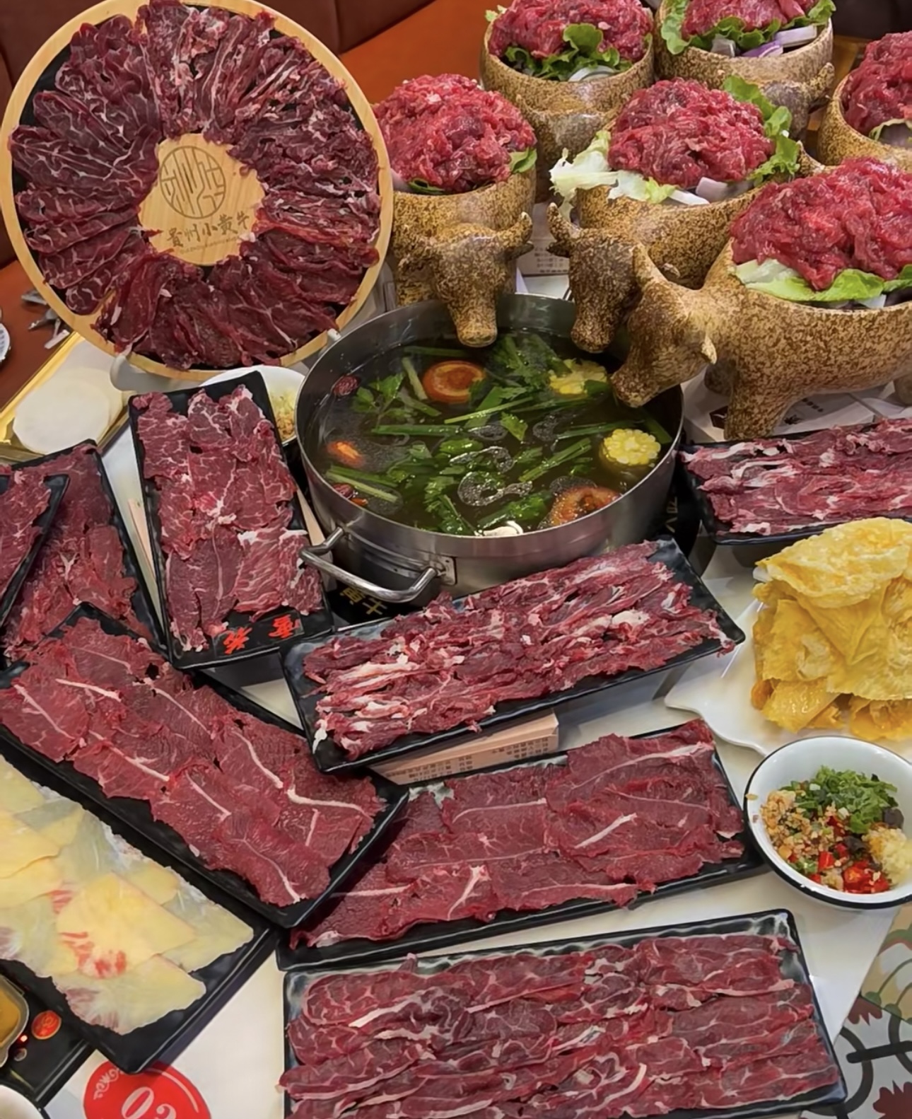 潮汕牛肉火锅，一场牛肉的极致盛宴。新鲜的 配图2