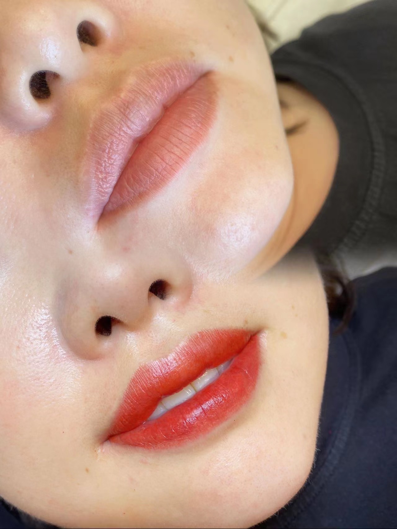 现在唇做‬👄 不是70 80 90年代漂