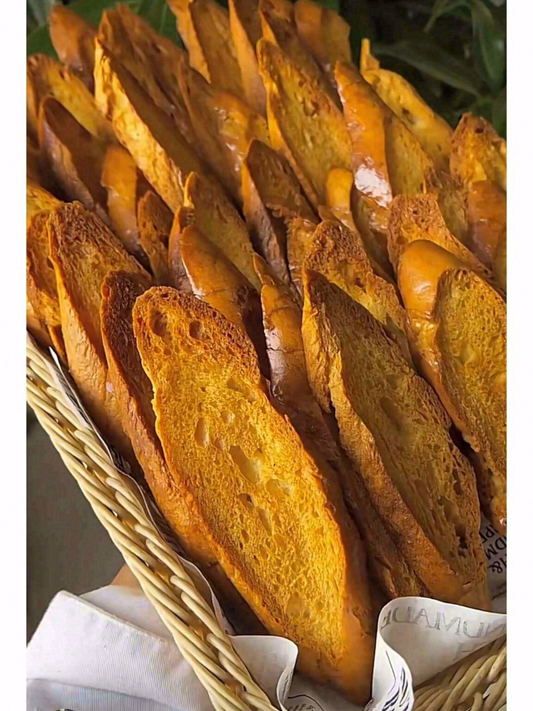 🥖浓郁的麦香和奶香与法棍的烘烤香🔥，便暖 配图2