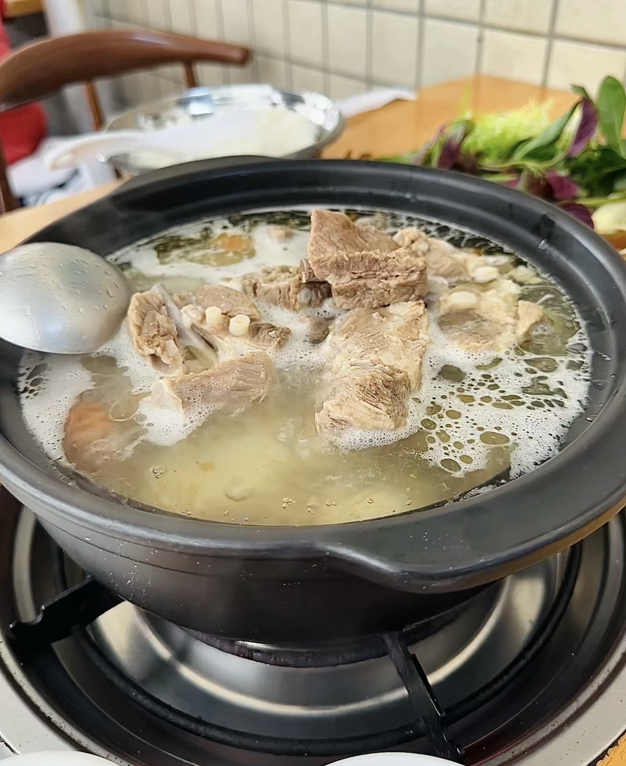 山药排骨火锅，是温暖与美味的完美融合。精 配图2